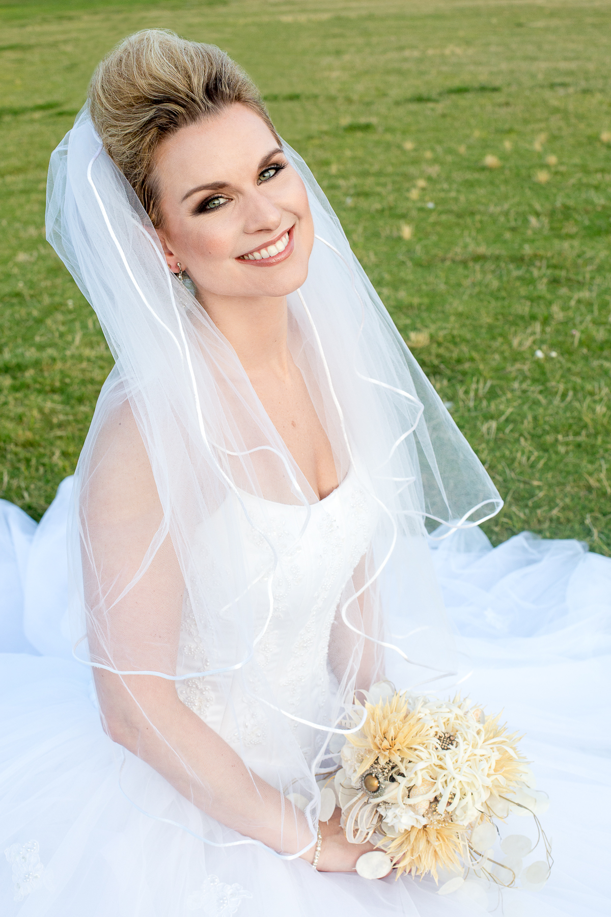 pleas_kristin_bridal_her_dress_1_8V4A12382014.jpg