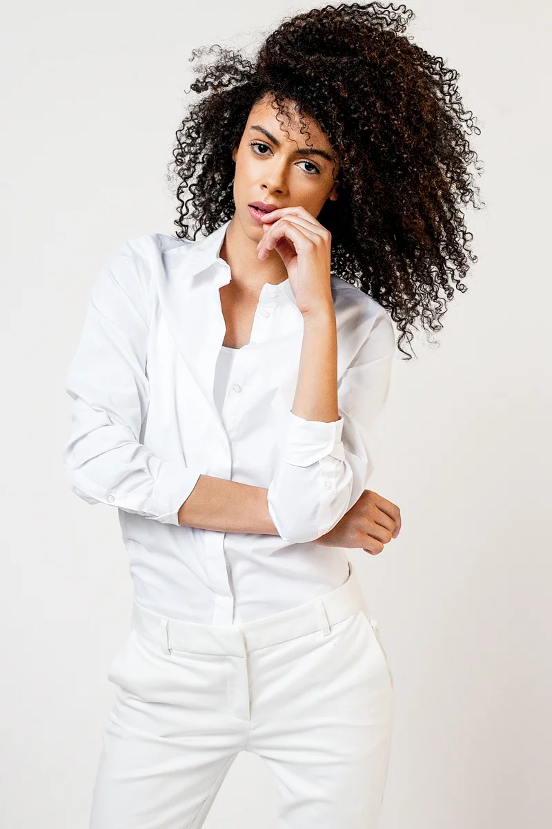 pleas_fig_white_shirt_2_35659_2015_web.jpg