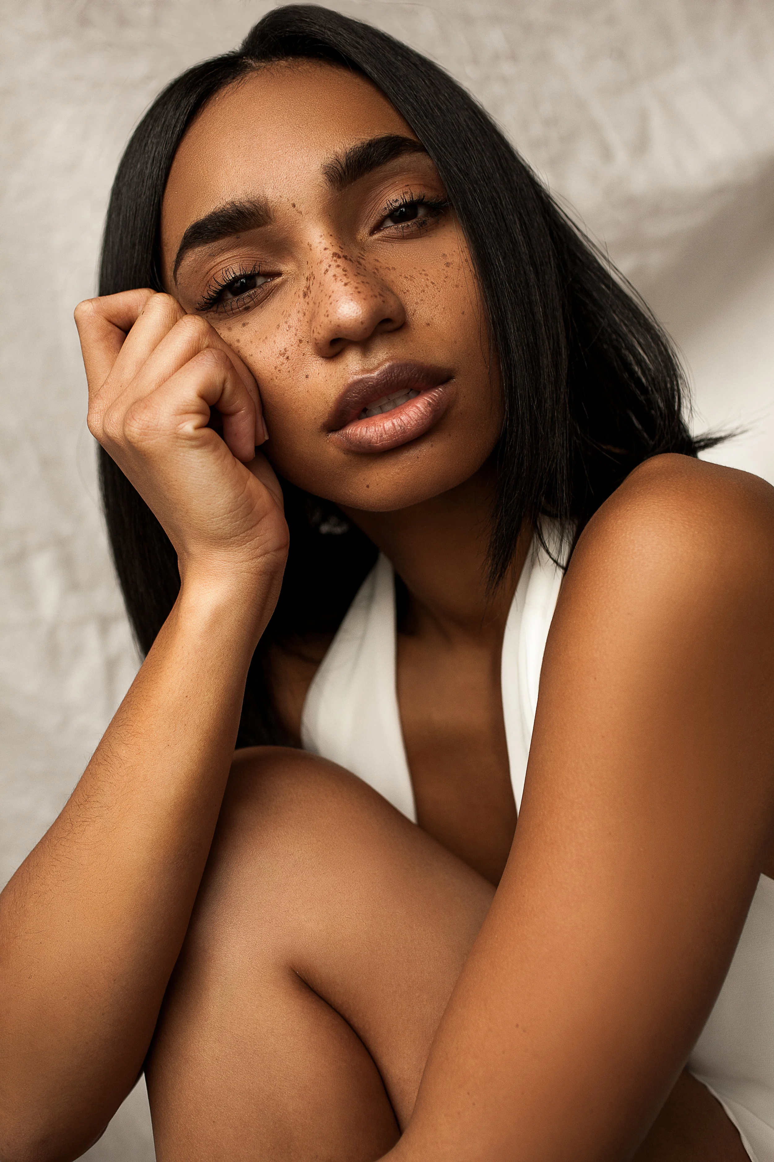 pleas_kylie_monochromatic-309-Edit.jpg