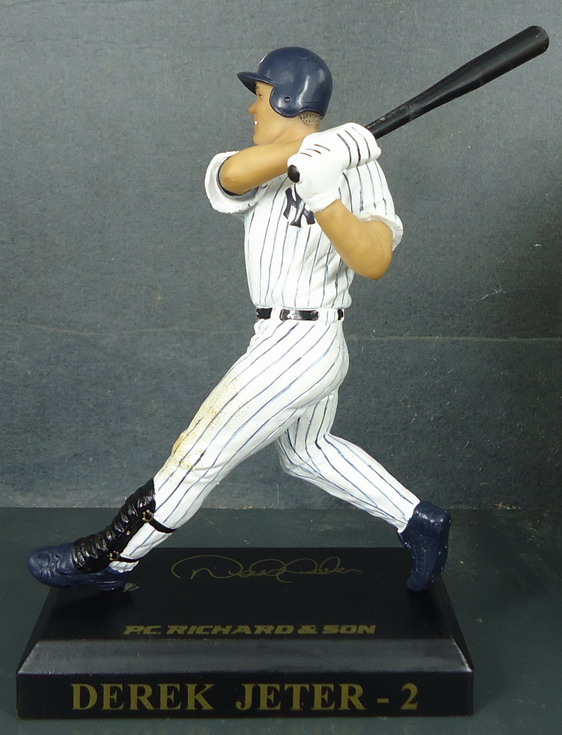 NY Yankees - Derek Jeter 110849, 6inch Figurine.JPG