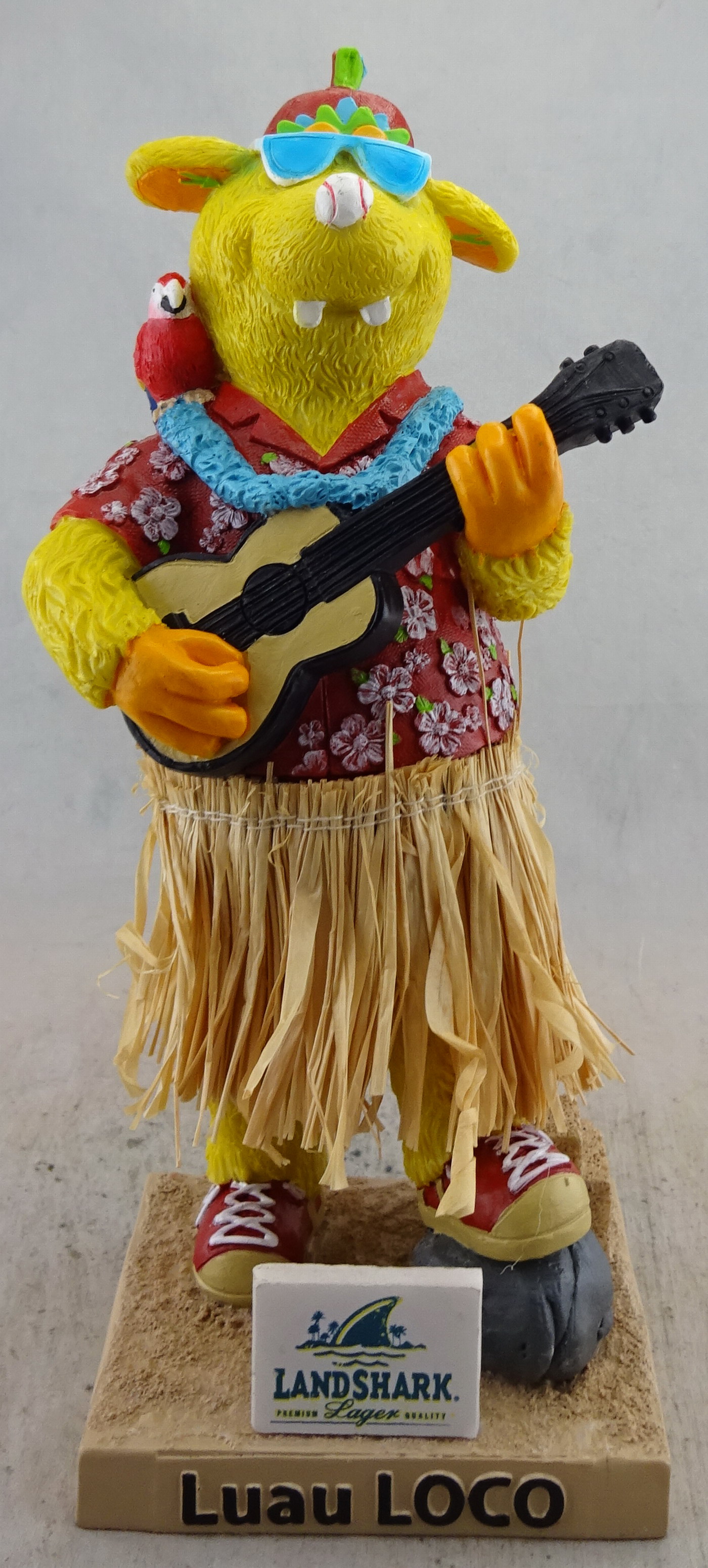 Altoona Curve - Loco with Parrot 112671, 7in Bobblewaist with Grass Skirt (7).jpg