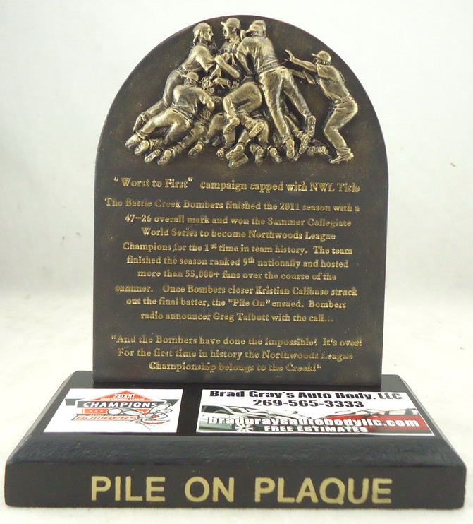 Battcle Creek Bombers - Commemorative Championship Pile On Plaque 109256, 6x5in.JPG