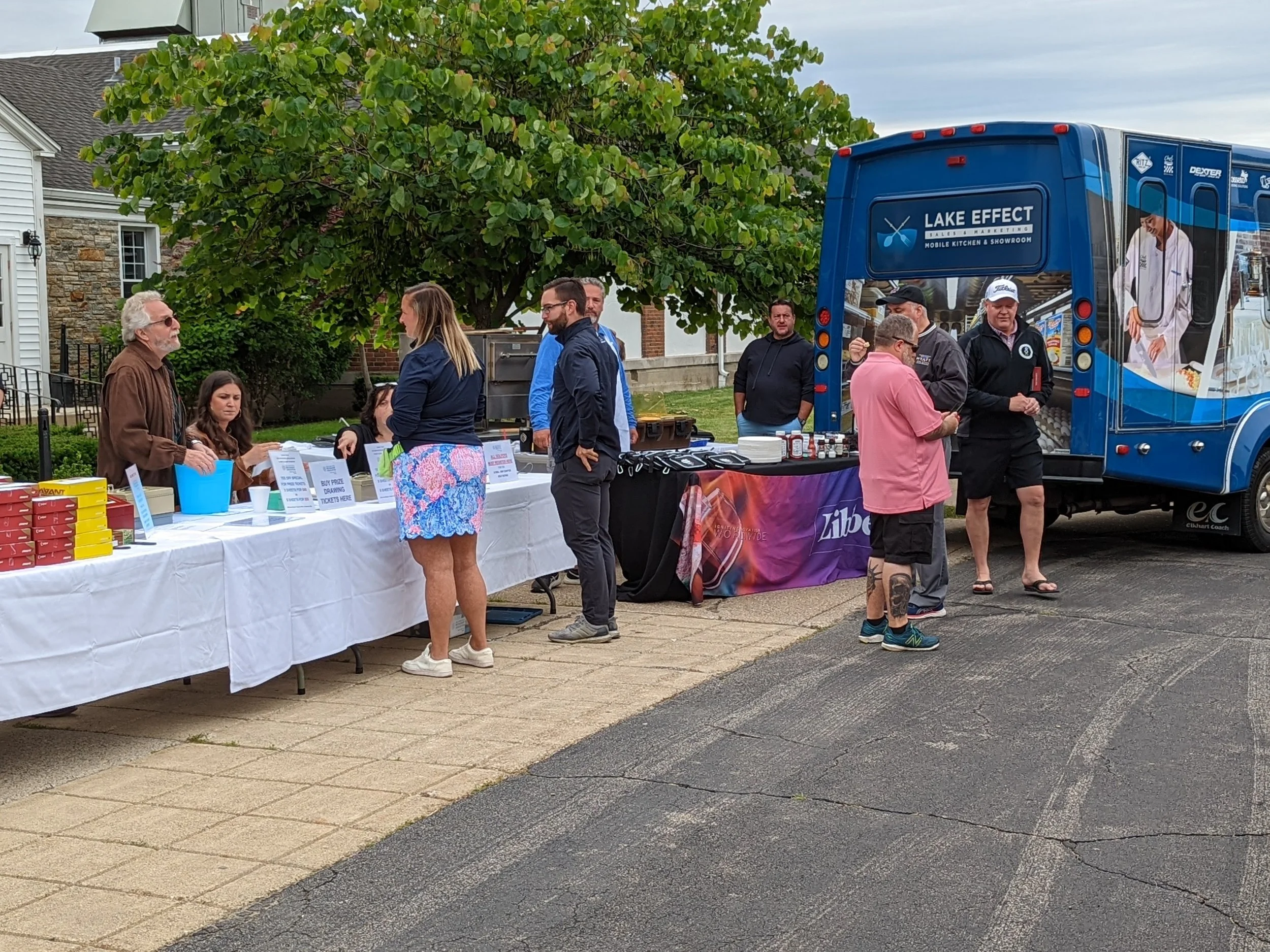 Mobile Kitchen & Showroom — Lake Effect