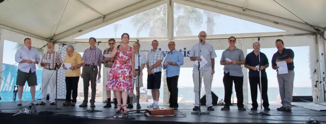 Acabellas Fellas Choir Pop Up Performance