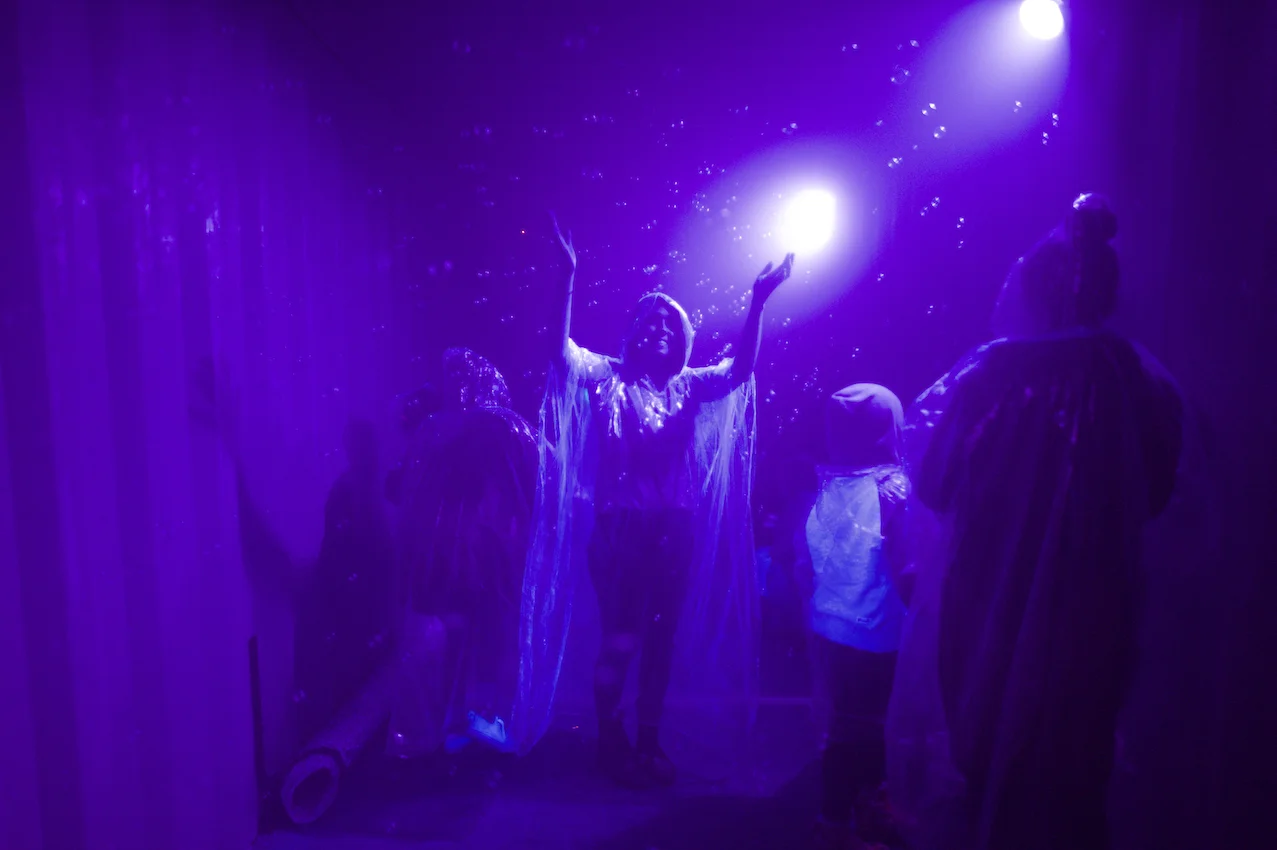 Submersion, Artist: Jasmine Pilcher; Photographer: Ferne Millen