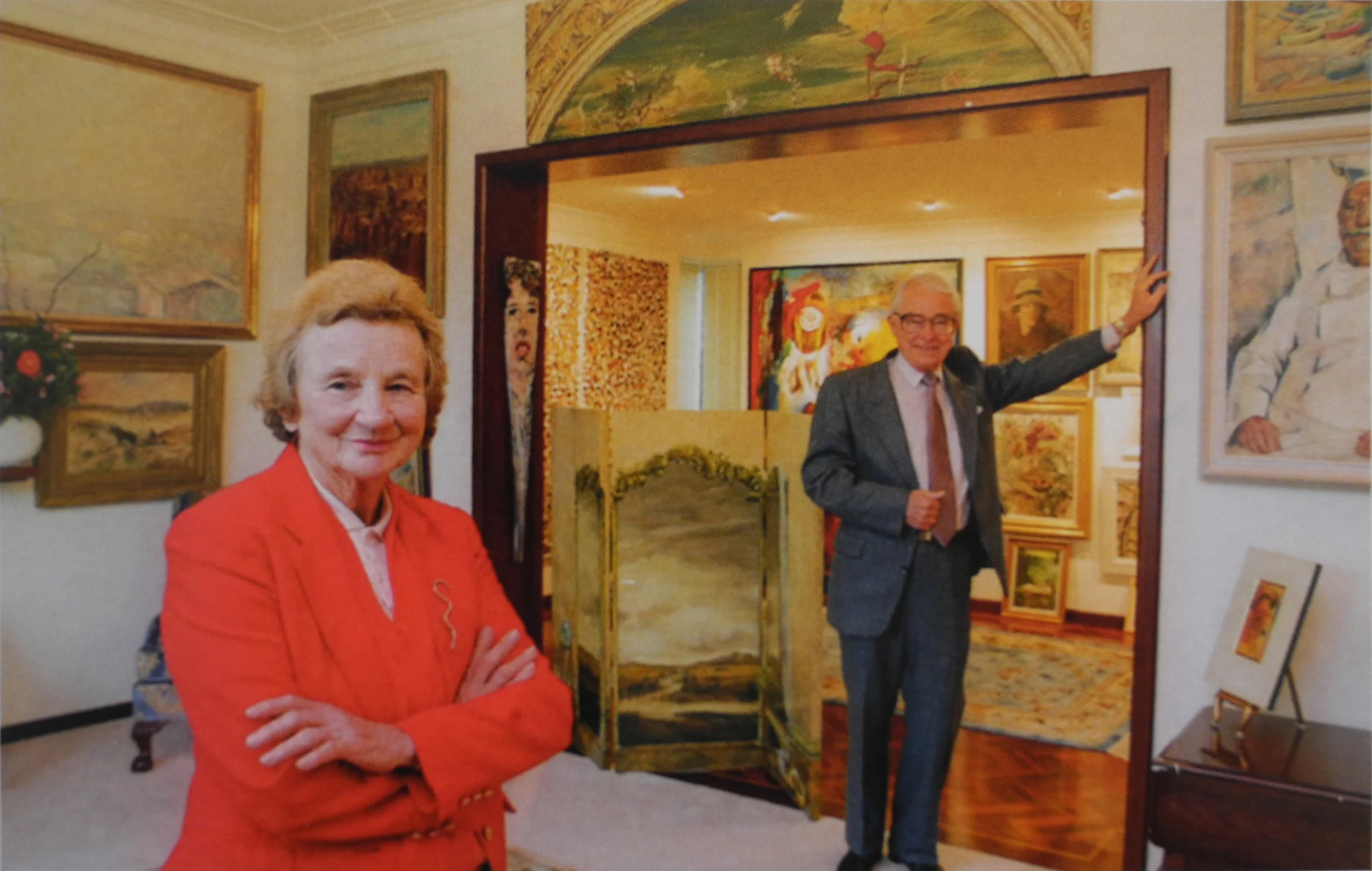 Sheila and Jim in the lounge room of the new family home in Bird Street, 1995. Photograph Richard Hatherly. Courtesy The Sunday Times.