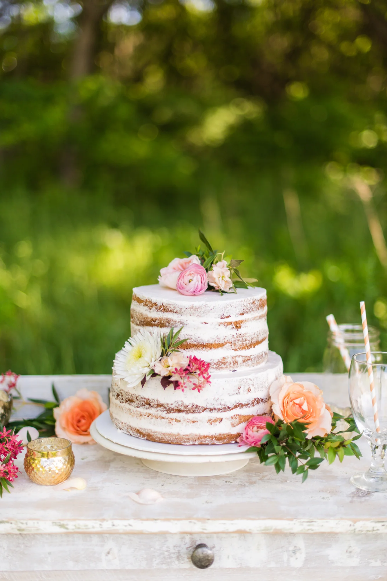 AmberRaePhoto_Styled_Wedding_Spring_MN-247.jpg
