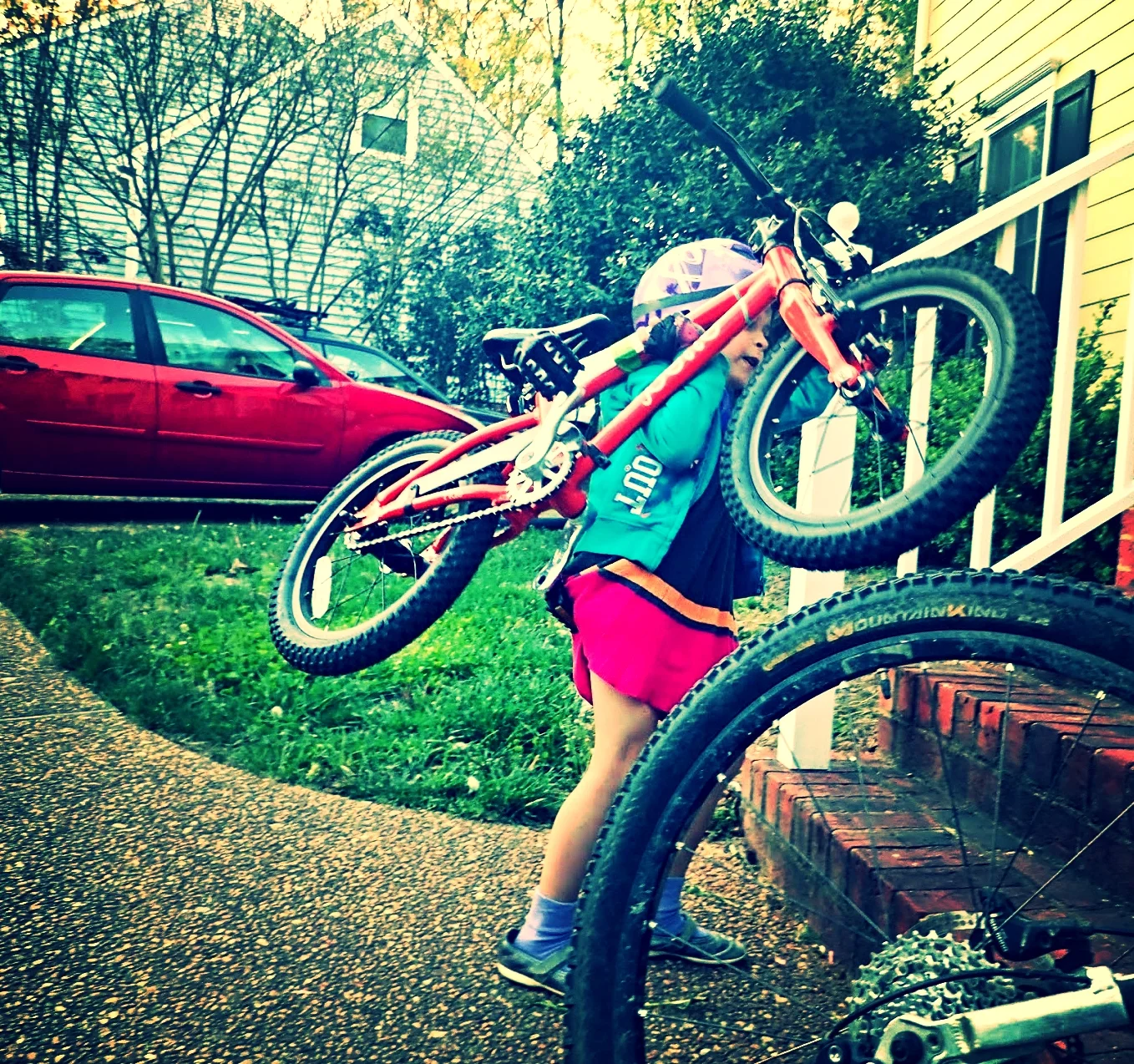 Lifting the 16 lbs Revo
