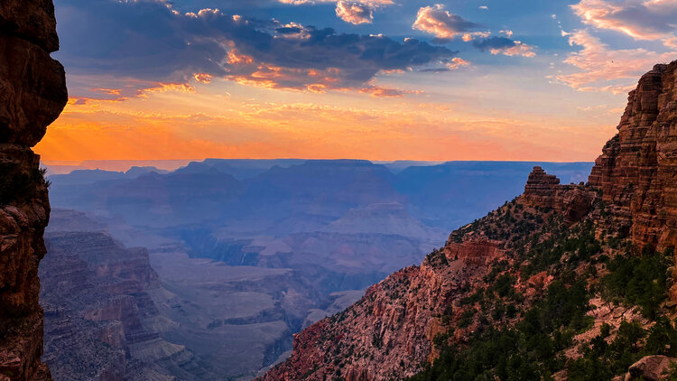 Cliff Side, The Grand Canyon National Park Arizona Summer 2021, NORNSLIFE ART | DACD