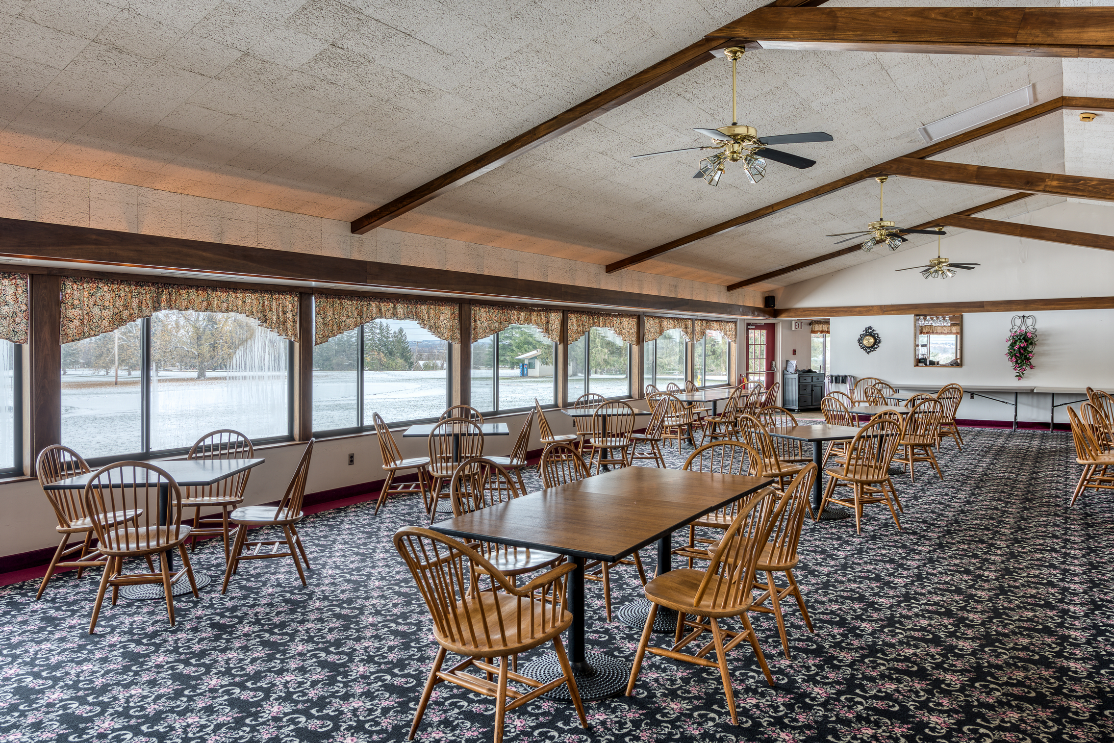 5 Owasco Lakeview Golf & Country Club Listed For Sale by Real Estate Broker Michael DeRosa 315-406-7355.JPG