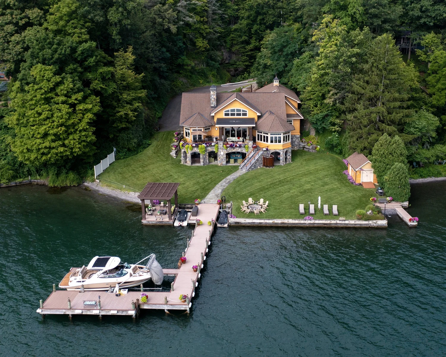 The Jewel Of Cayuga Lake — photograph 1