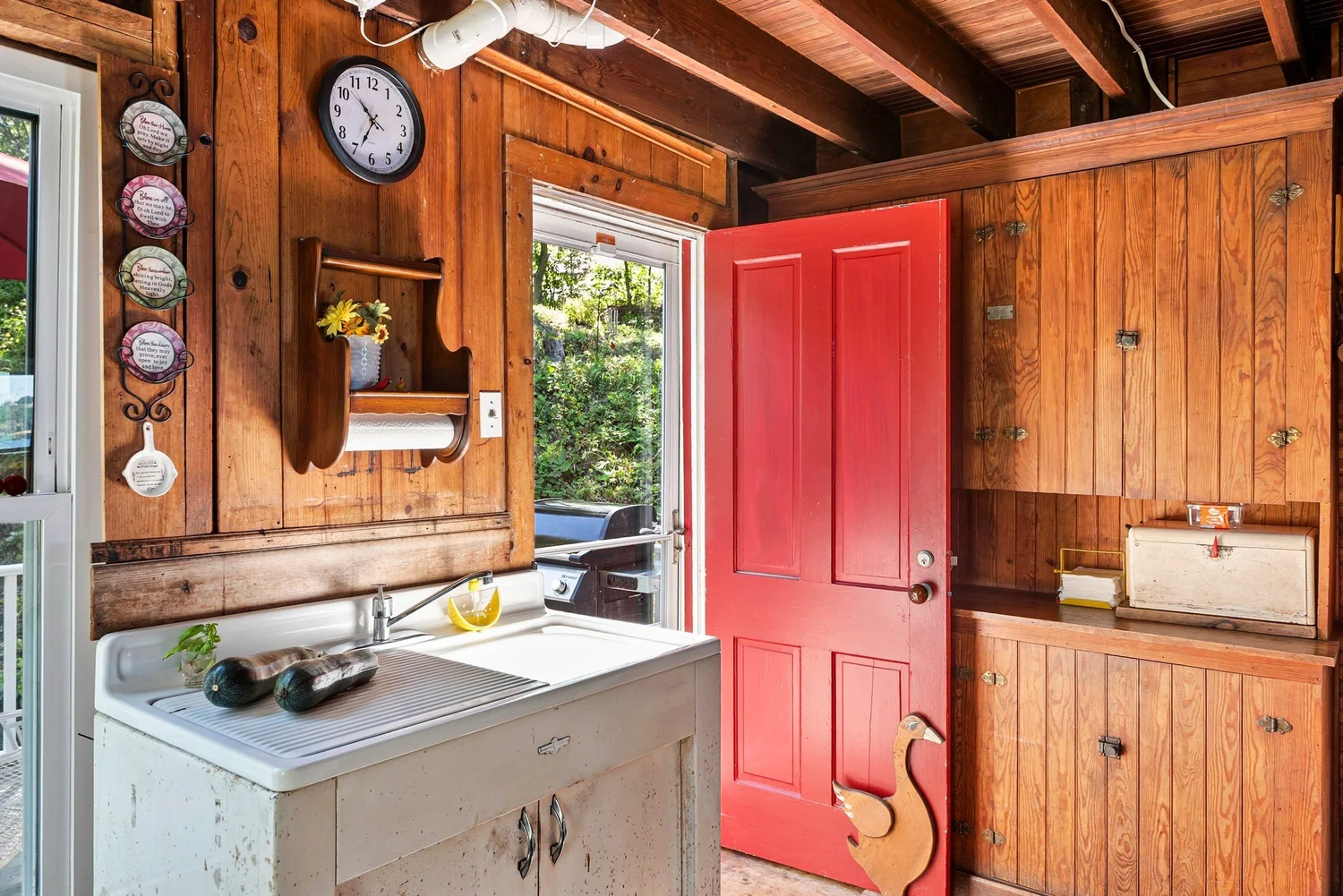 Storybook Cottage — photograph 45