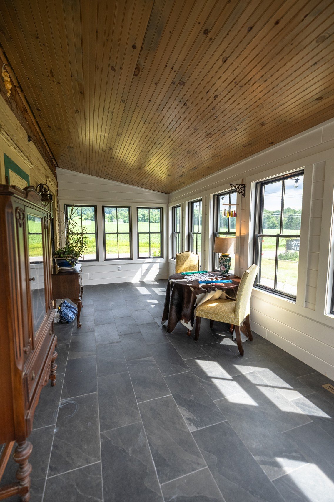 Lakeview Barns 61.jpg