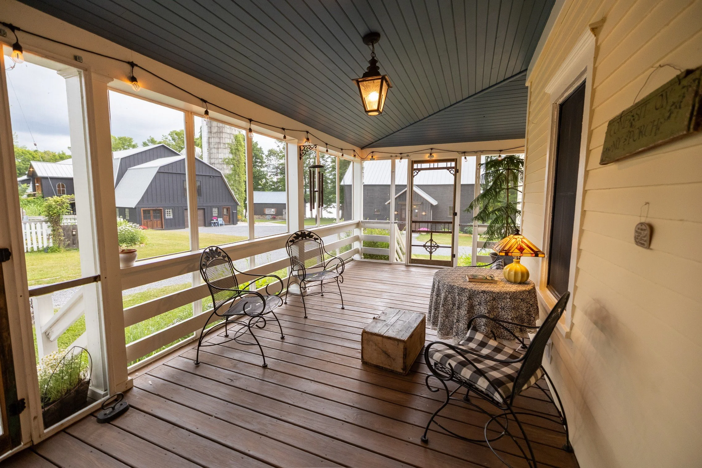 Lakeview Barns 83.jpg