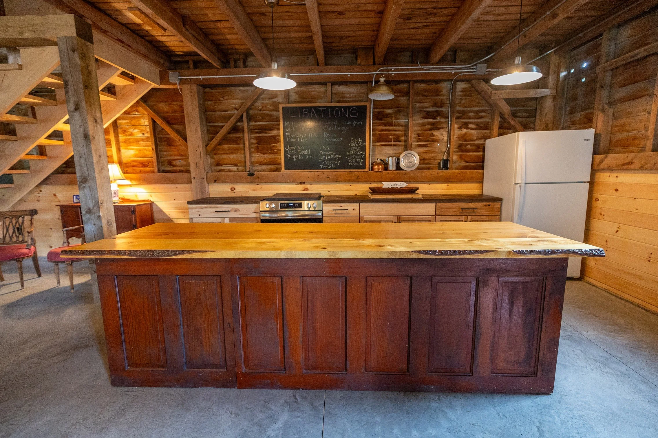 Lakeview Barns 99.jpg