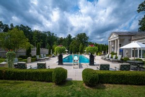 Meadowood Estate thumbnail 8