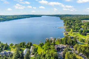 Cazenovia Lake House thumbnail 35
