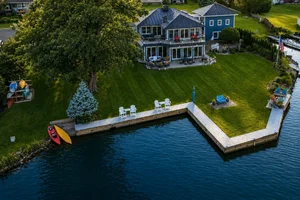 Cazenovia Lake House thumbnail 3