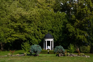 Meadowood Estate thumbnail 12
