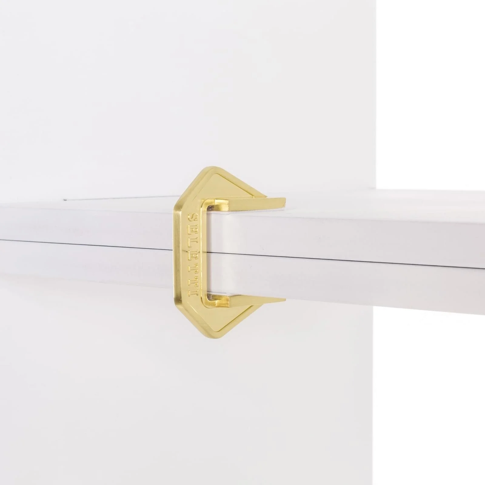 seletti_assemblage_modular_bookcase_white_4_.jpg