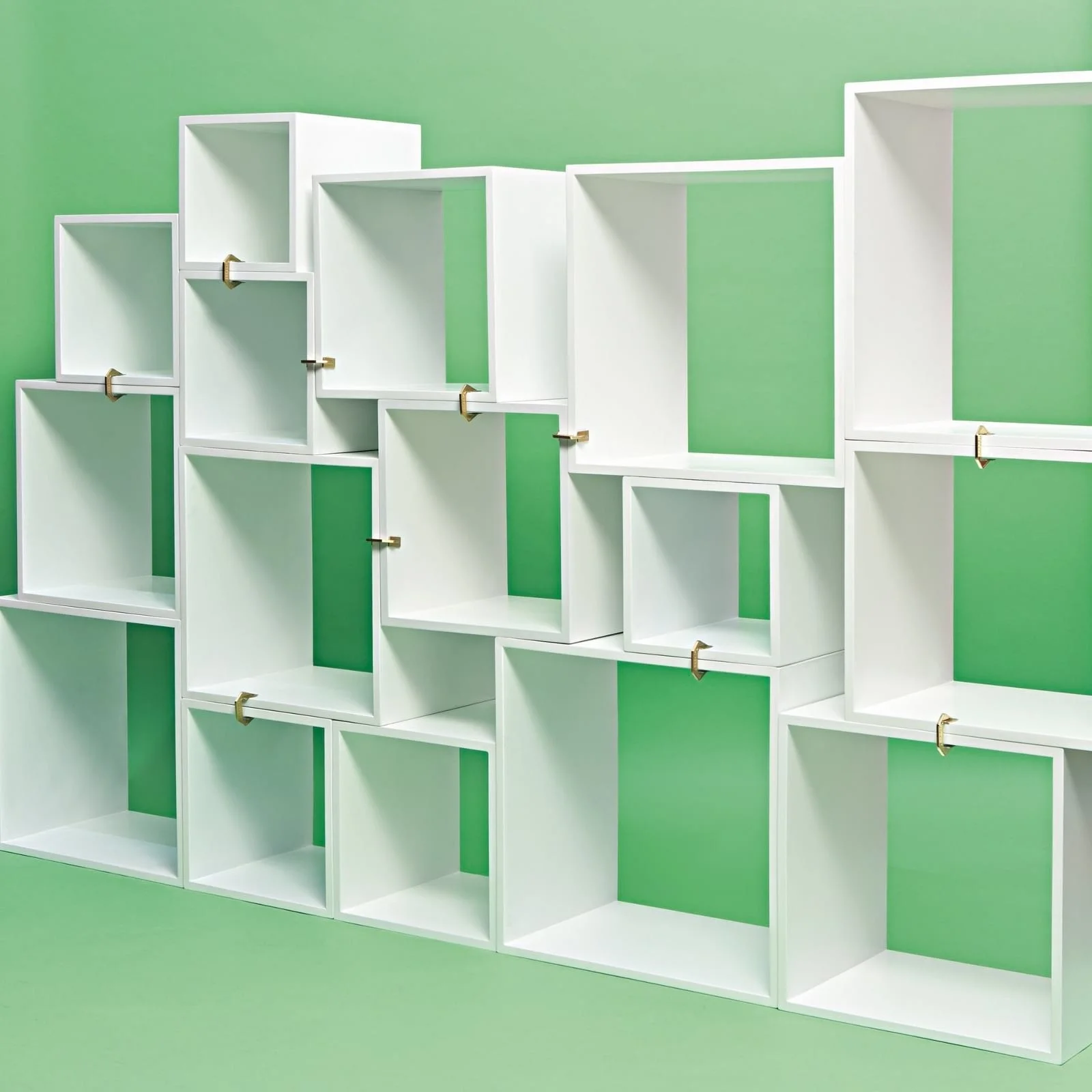 seletti_assemblage_modular_bookcase_white_9_.jpg
