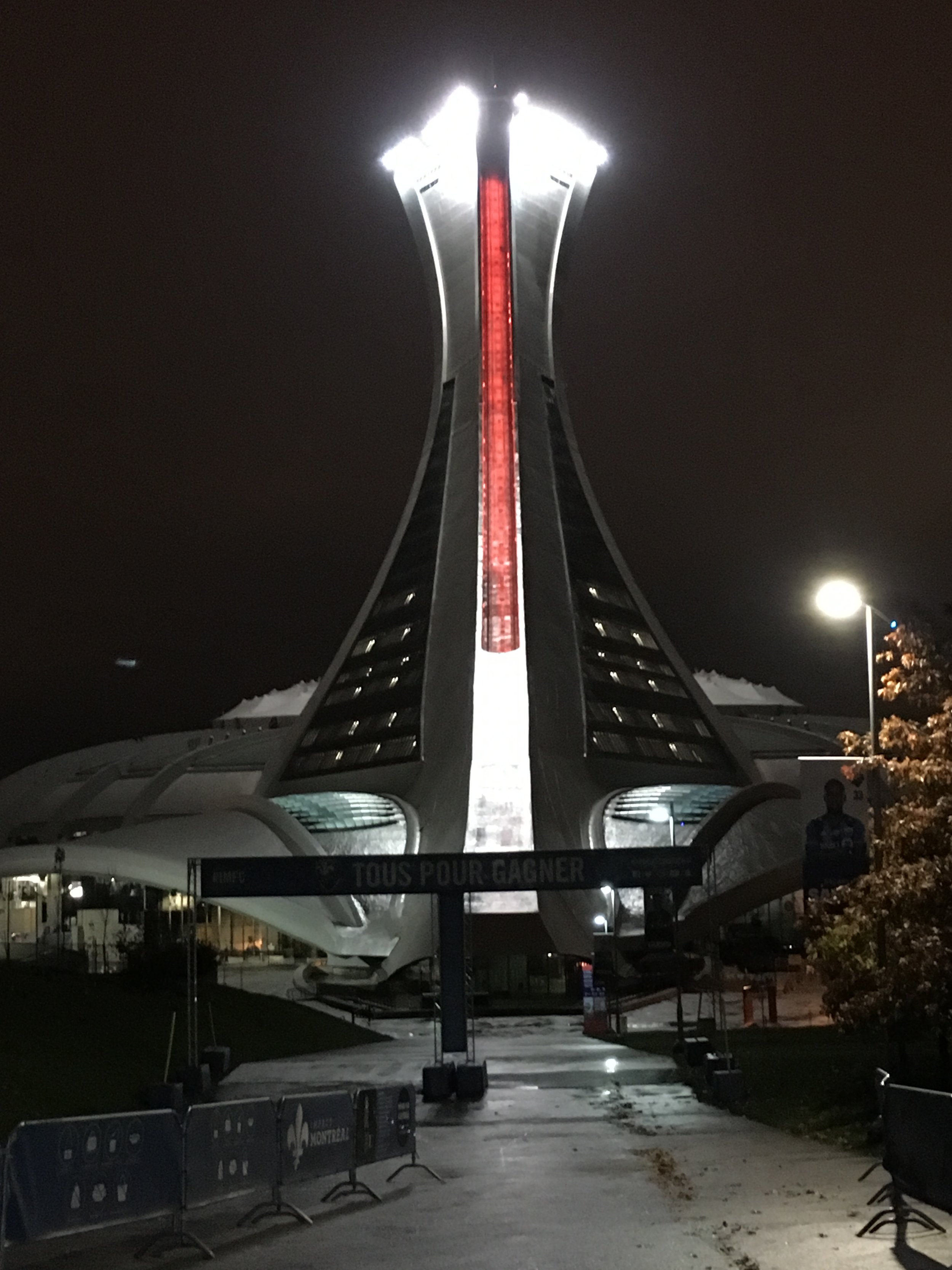 montrealolympictower3.jpeg