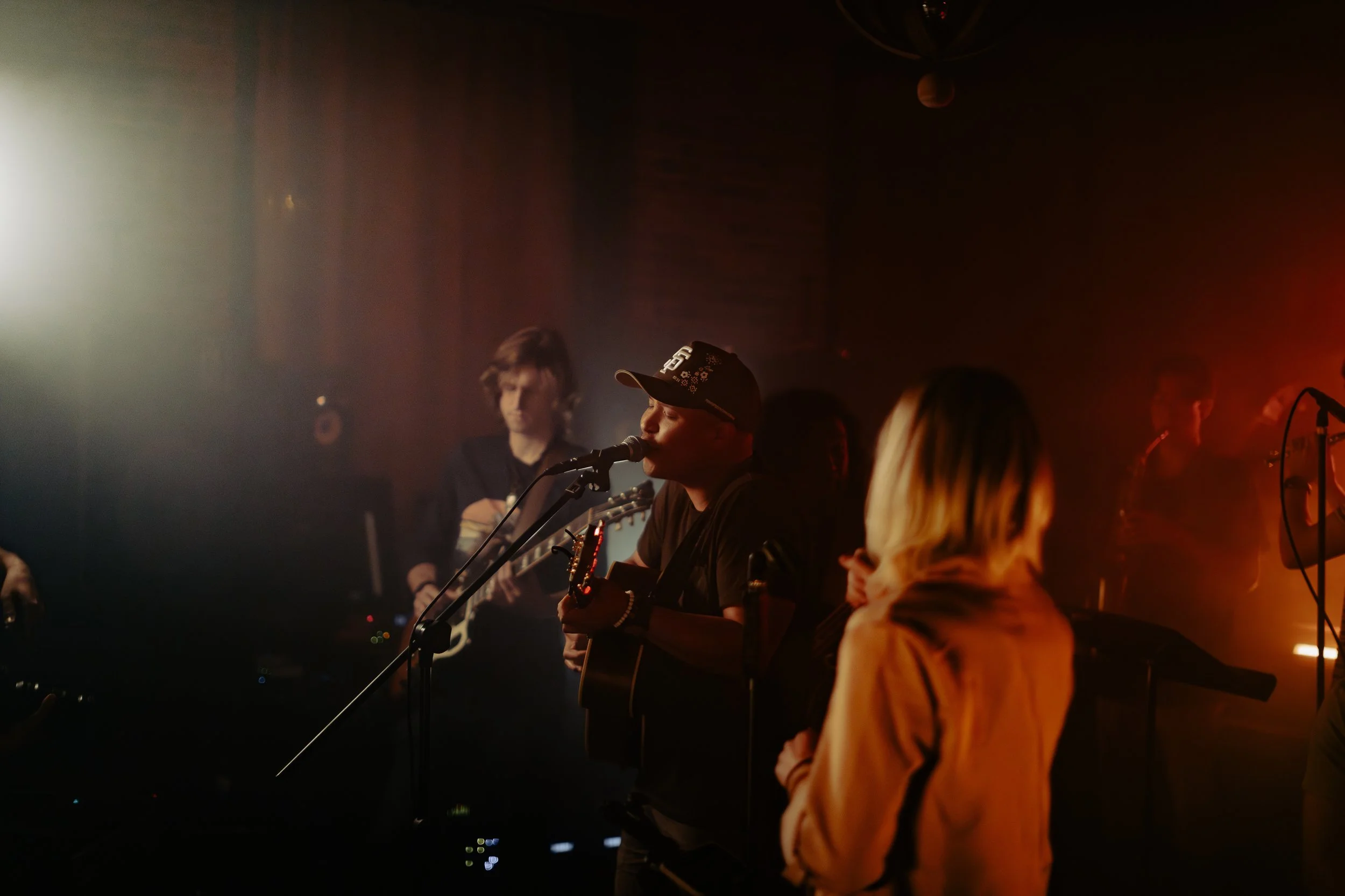 Jeremy Passion Pitch Meeting Nashville-1499.jpg
