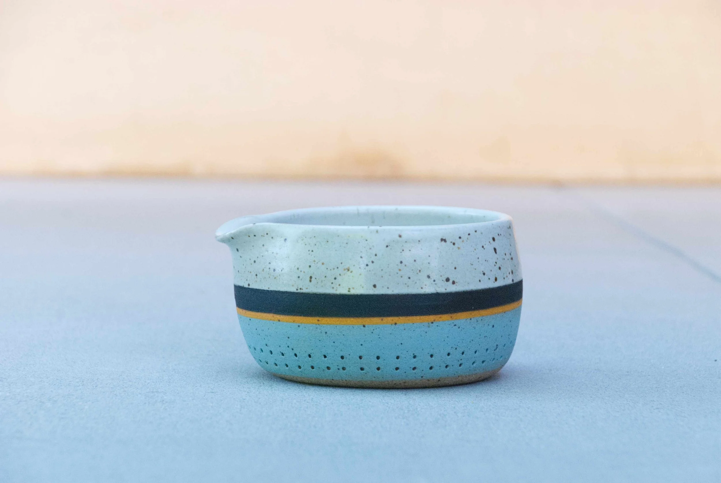 Green Dotted Matcha Bowl 02.jpg