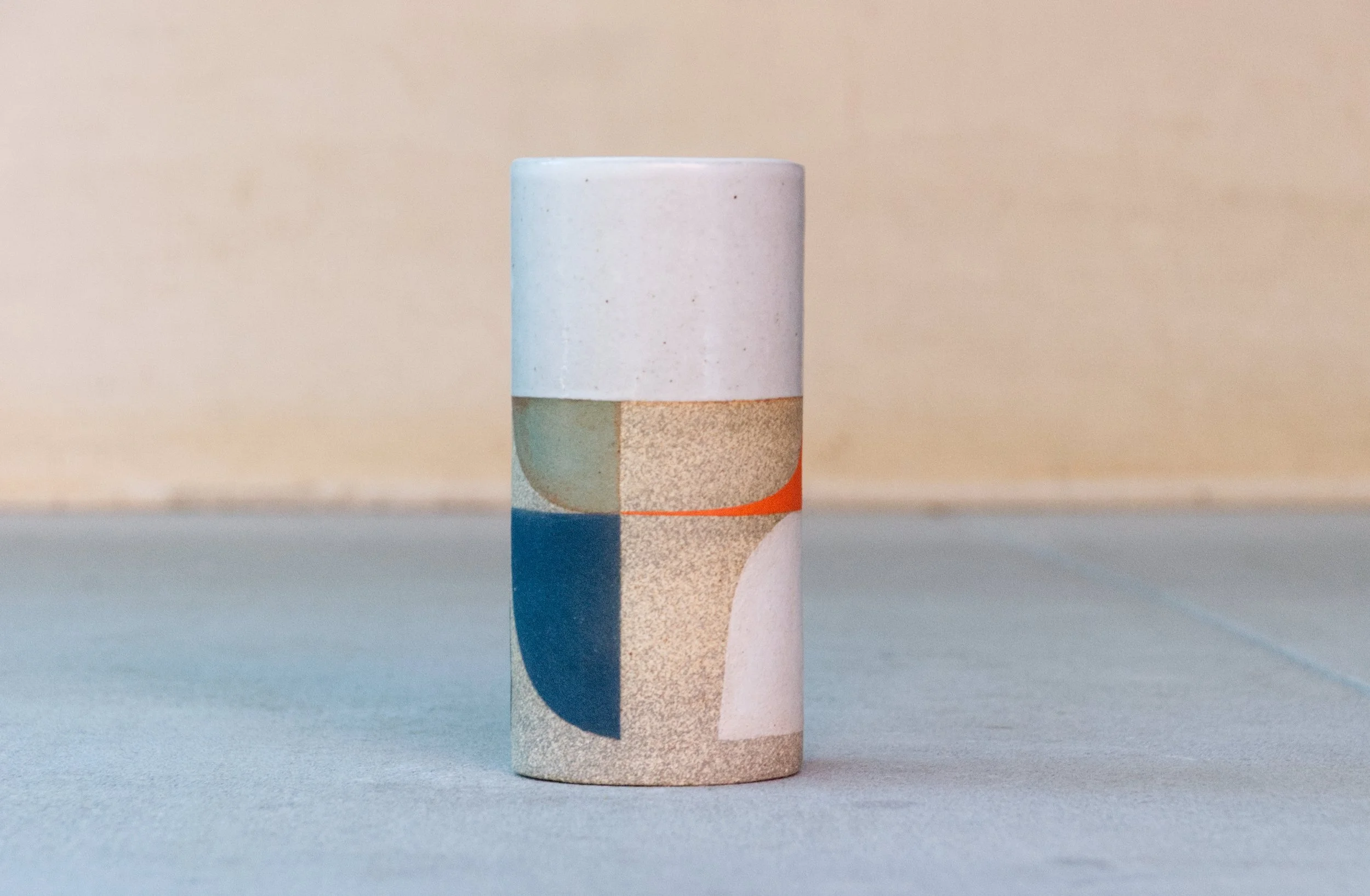 Small Cylender Pattern Vase 03.jpg