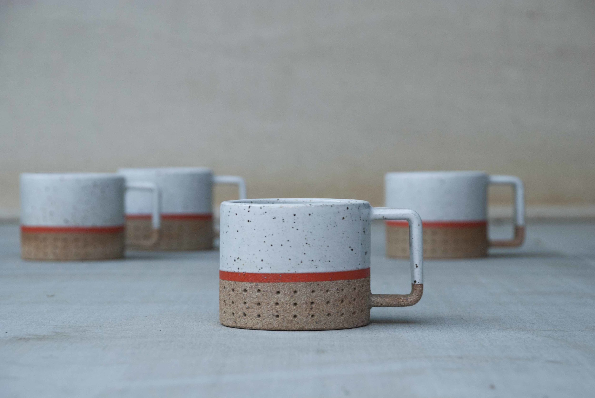 Dot Metro red line STDL mug