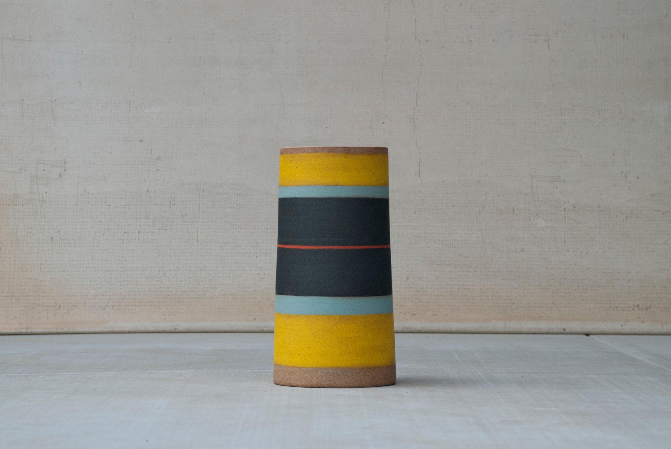 black+stripe+vase+A4.jpg