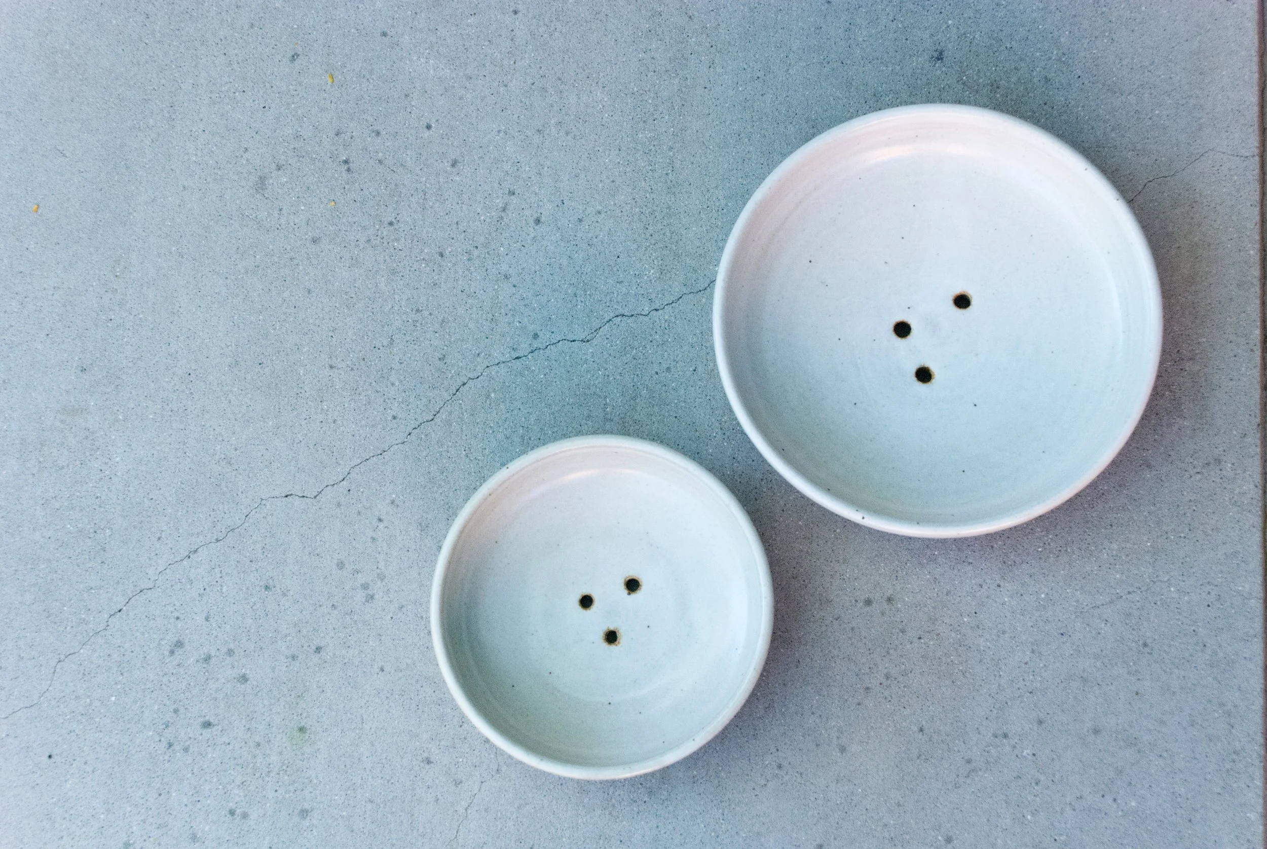 Metro White Low Planter Set02.jpg