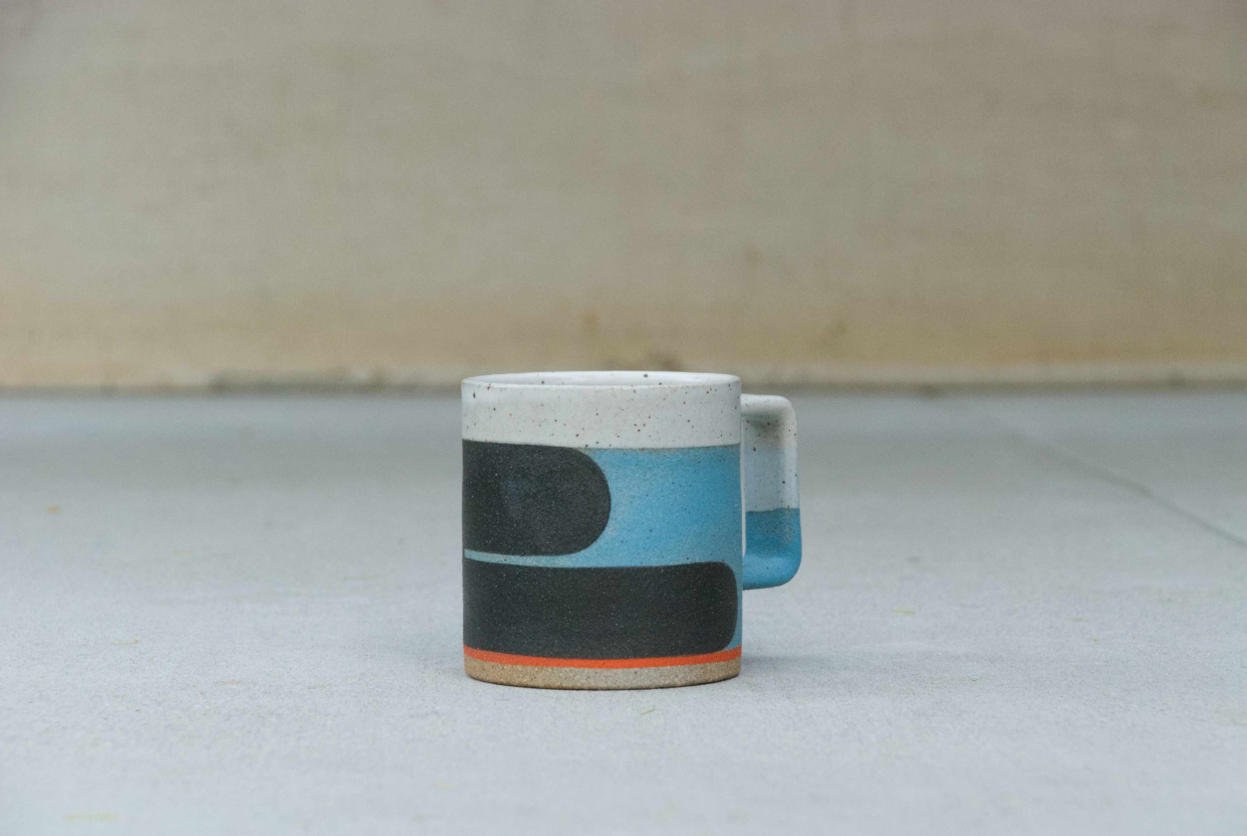 Blue B Mug01.jpg