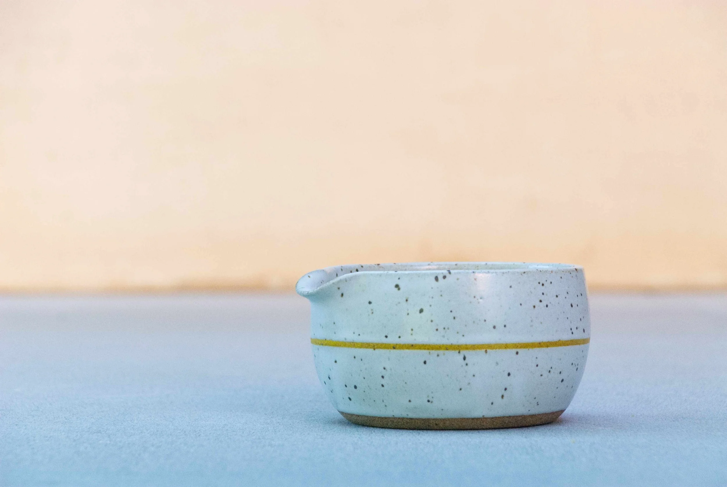Metro Yellow Match Bowl 01.jpg