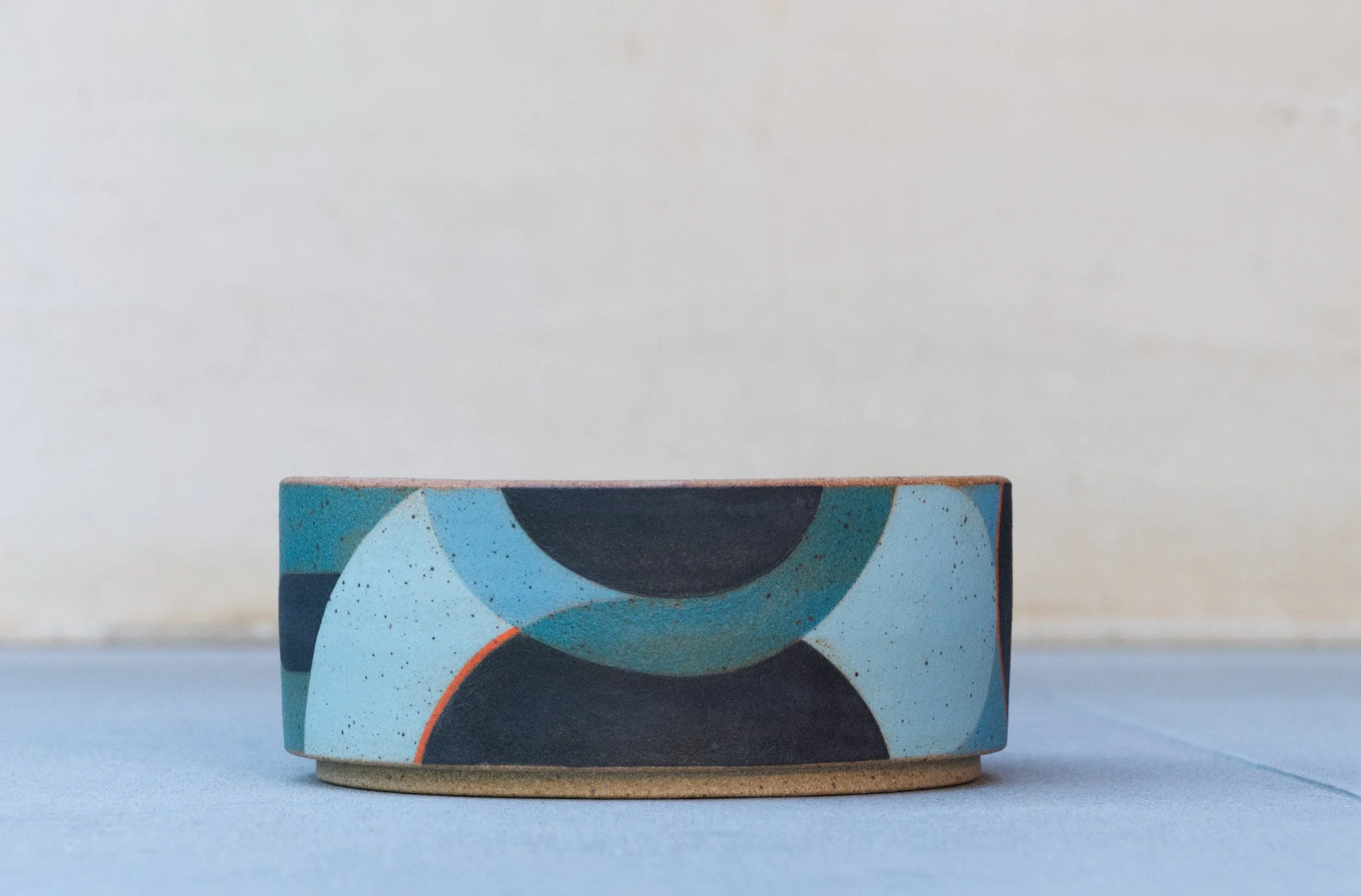 Swell Planter Low A01.jpg