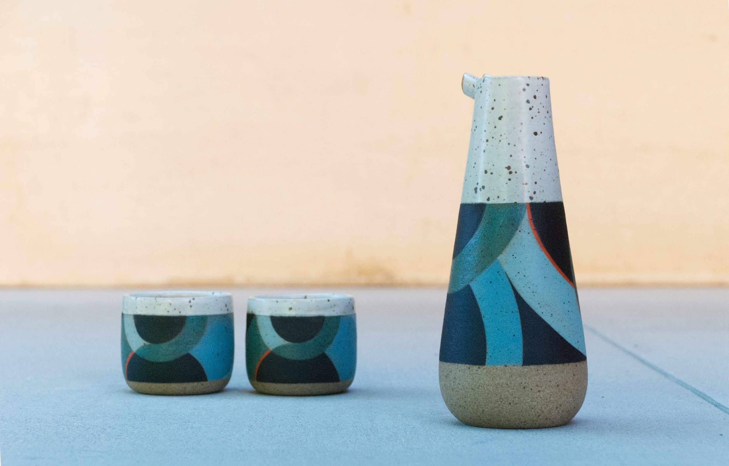 Swell Decanter Set02.jpg