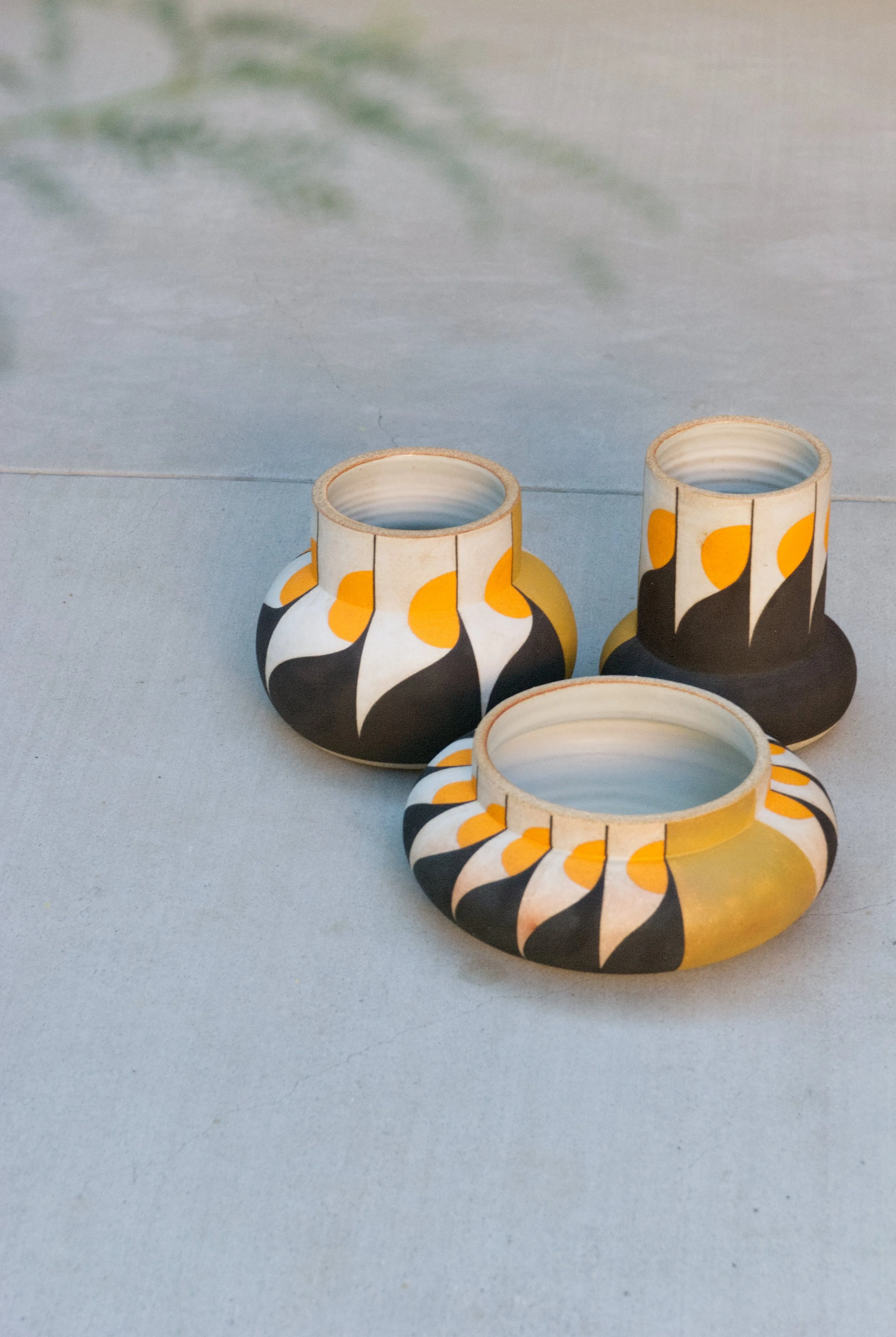 PawenaStudio_PlumeAndSunVases_Group01.jpg