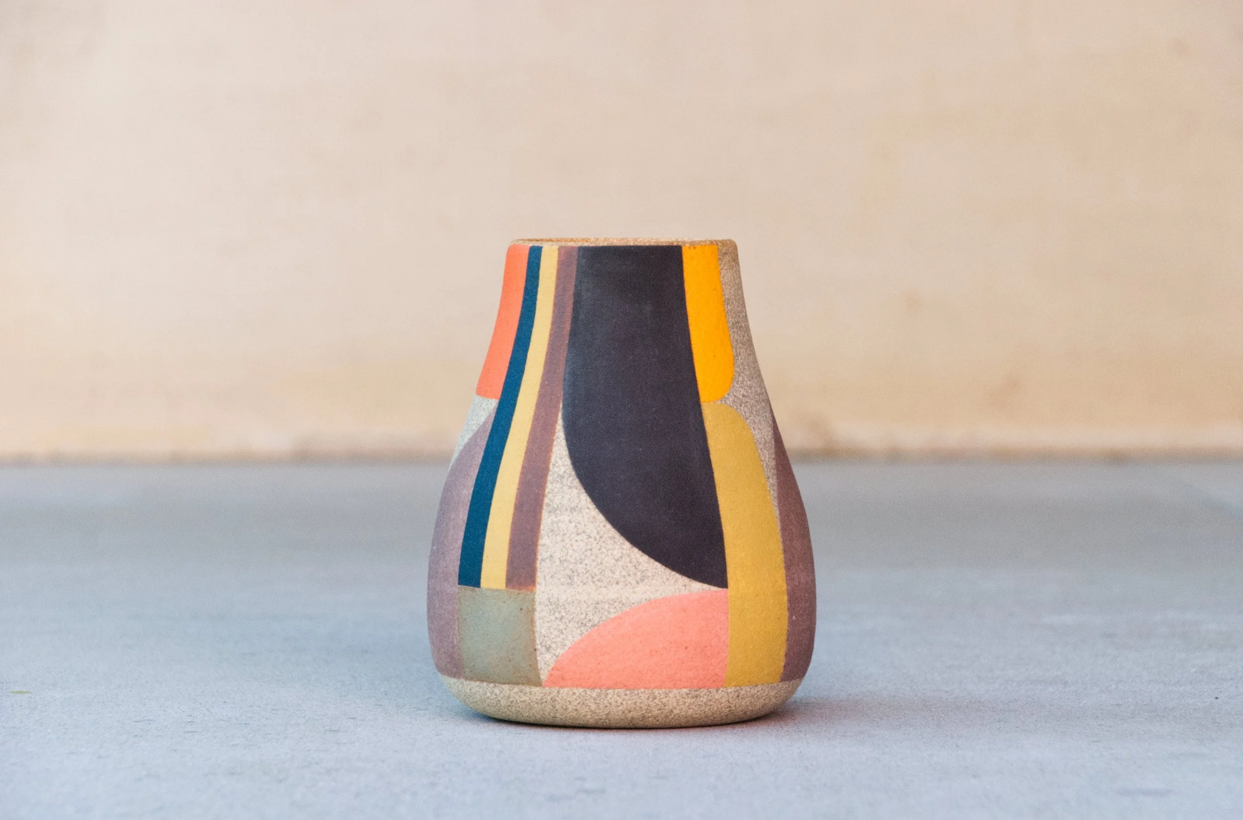 Tall Pattern Vase B01.jpg