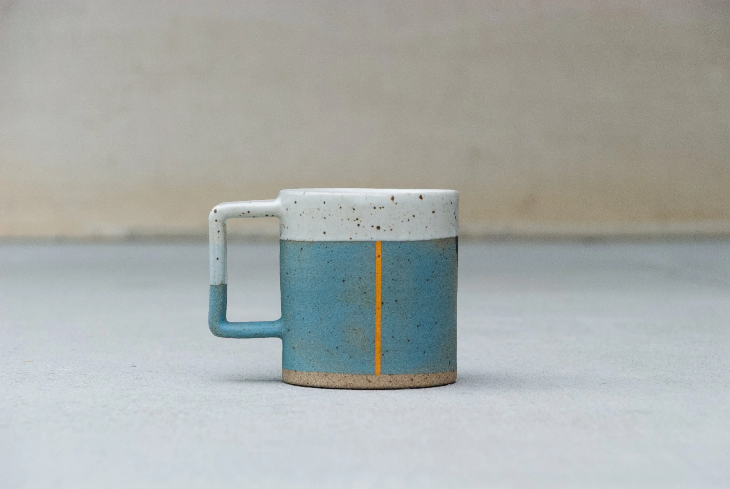 Blue Graphic Mug02.jpg