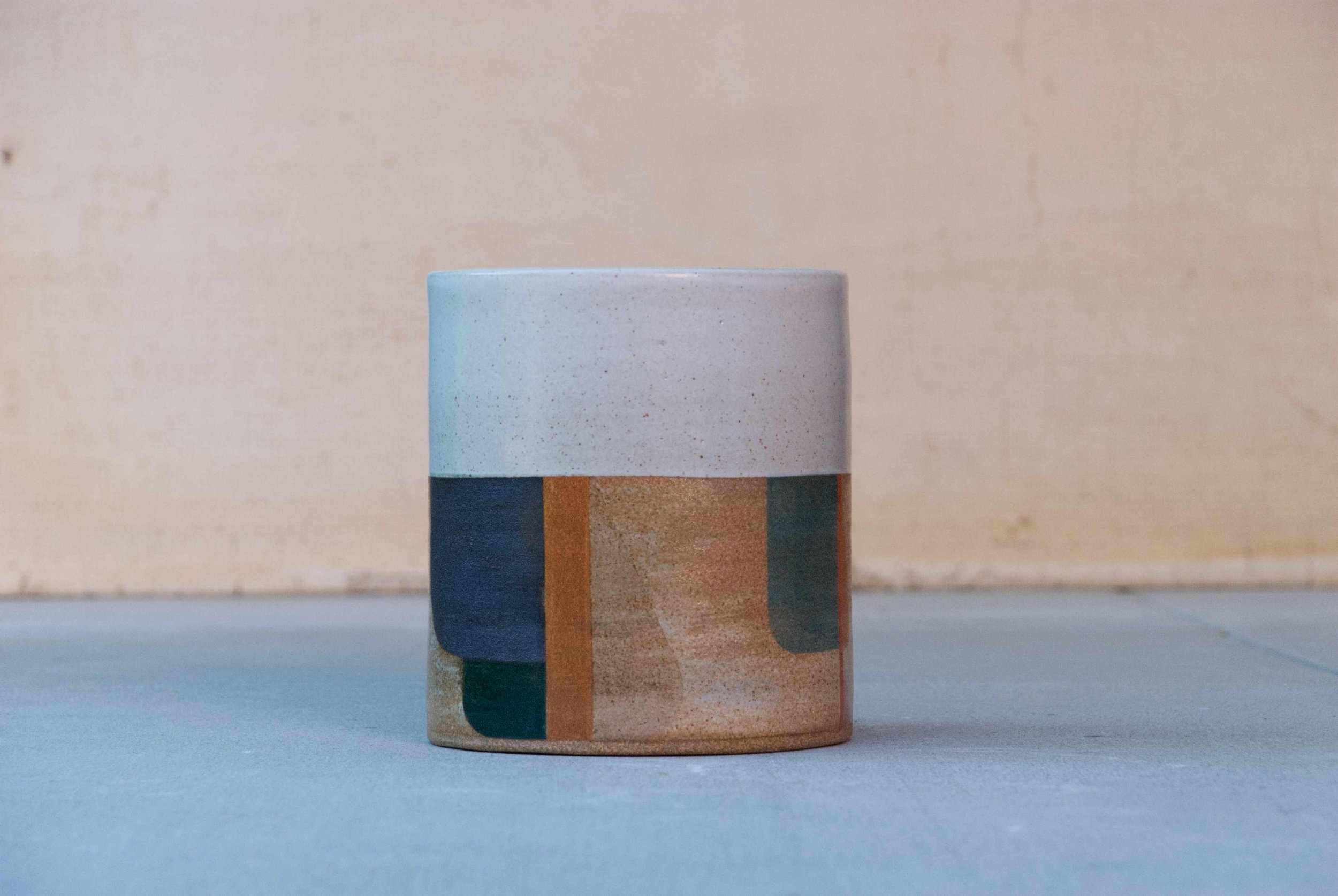 Brown Pattern Planter A02.jpg