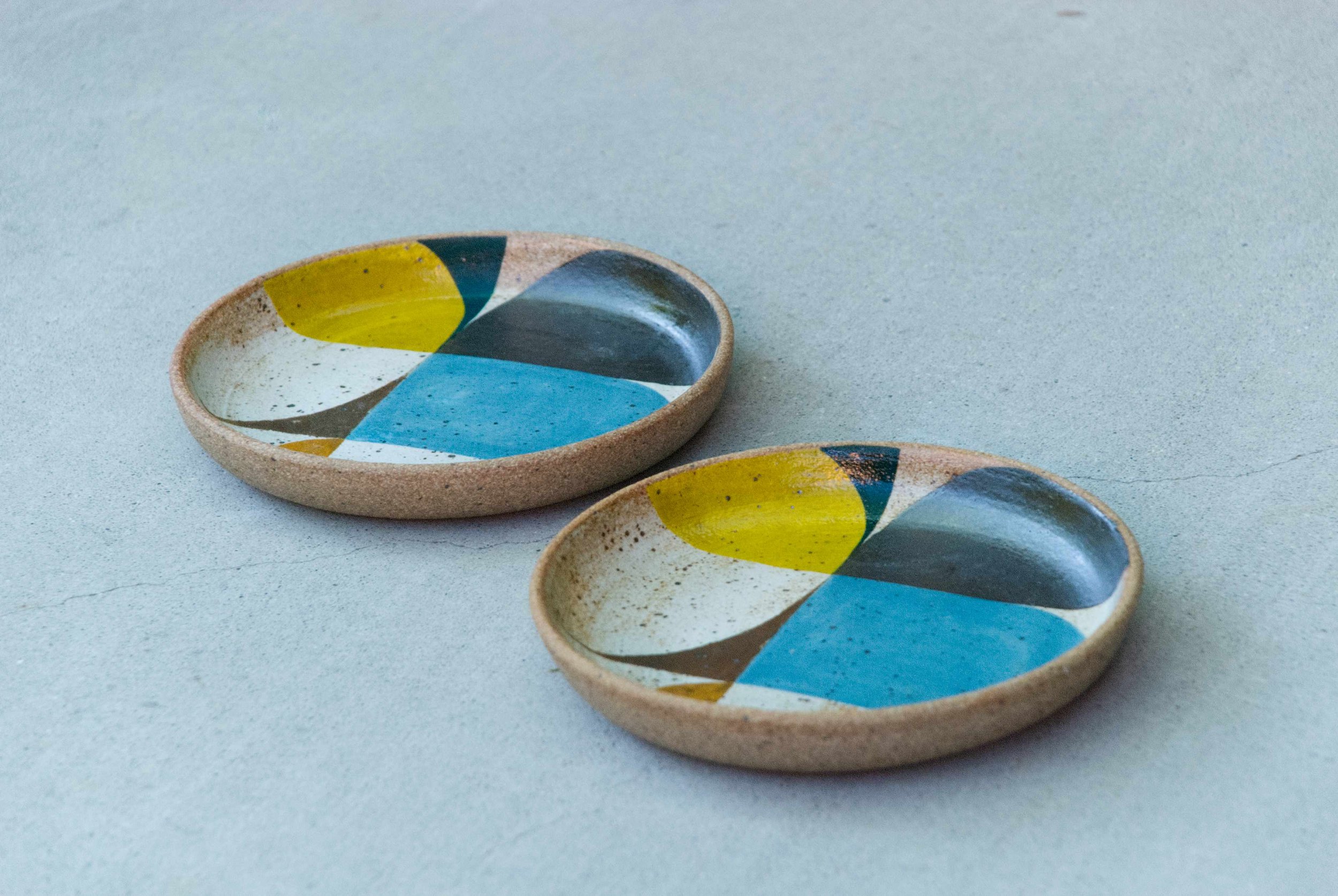 Pattern small dishes blue yellow 03.jpg