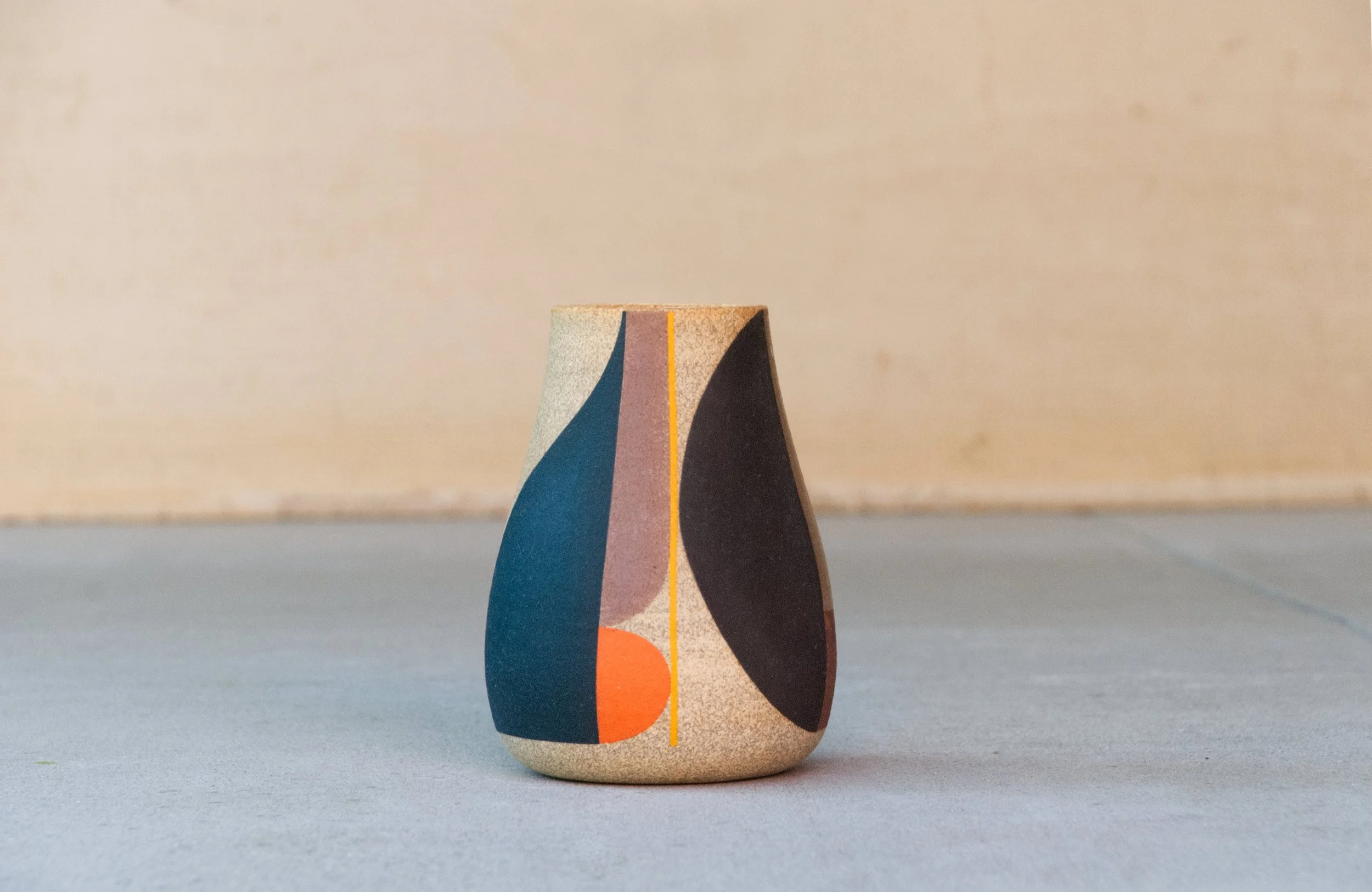 Tall Pattern Vase A01.jpg