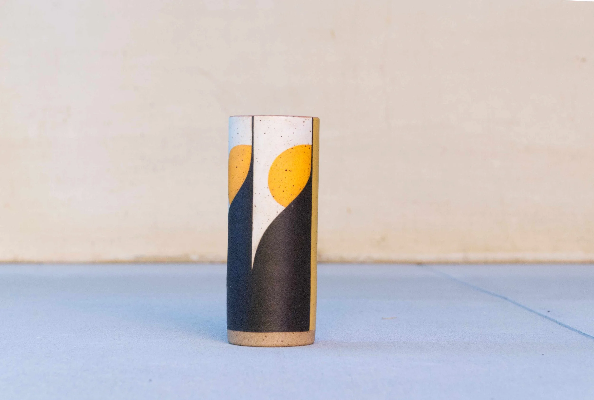 Sun and Plume Vase 03.jpg