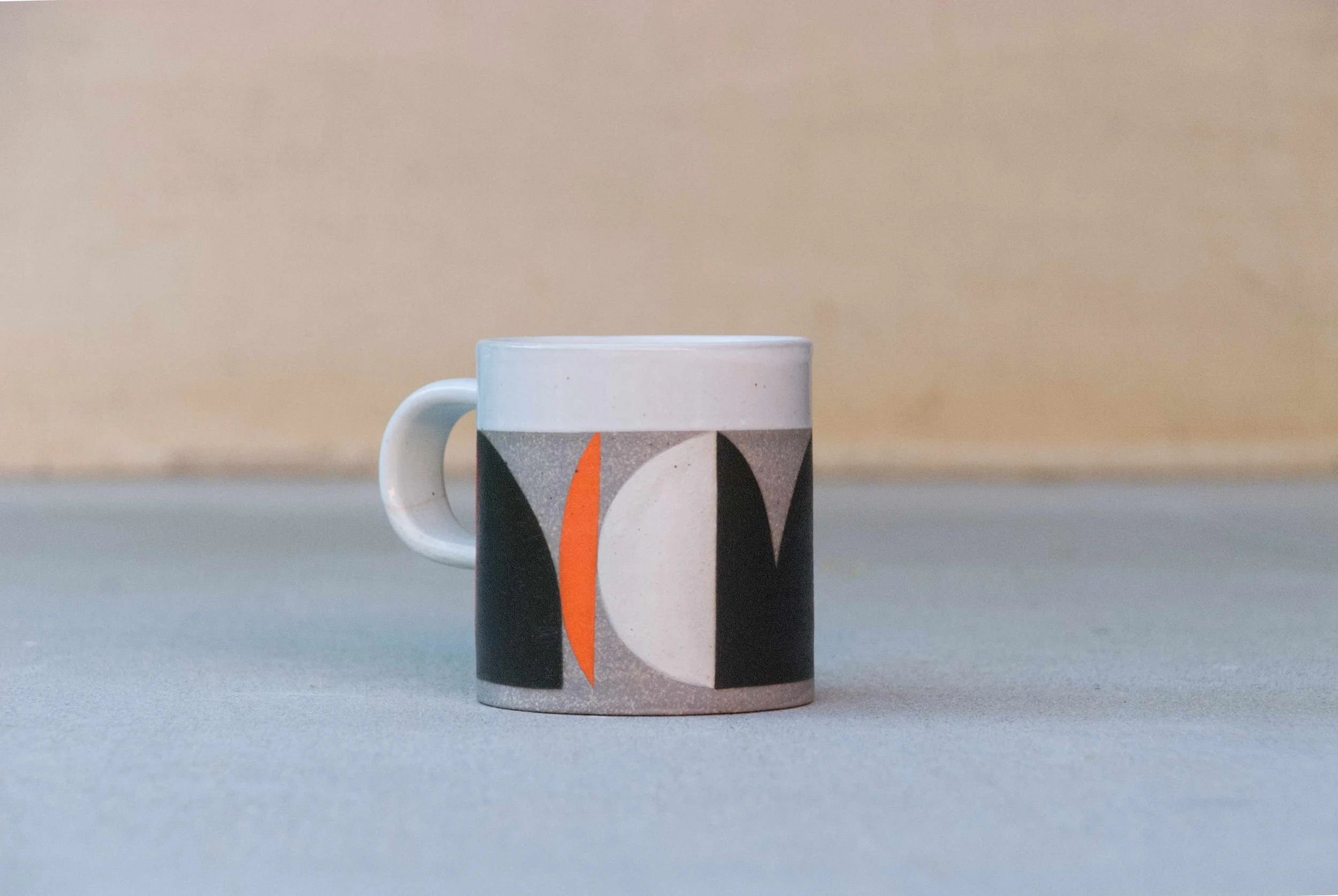 B&W pattern Mug03.jpg