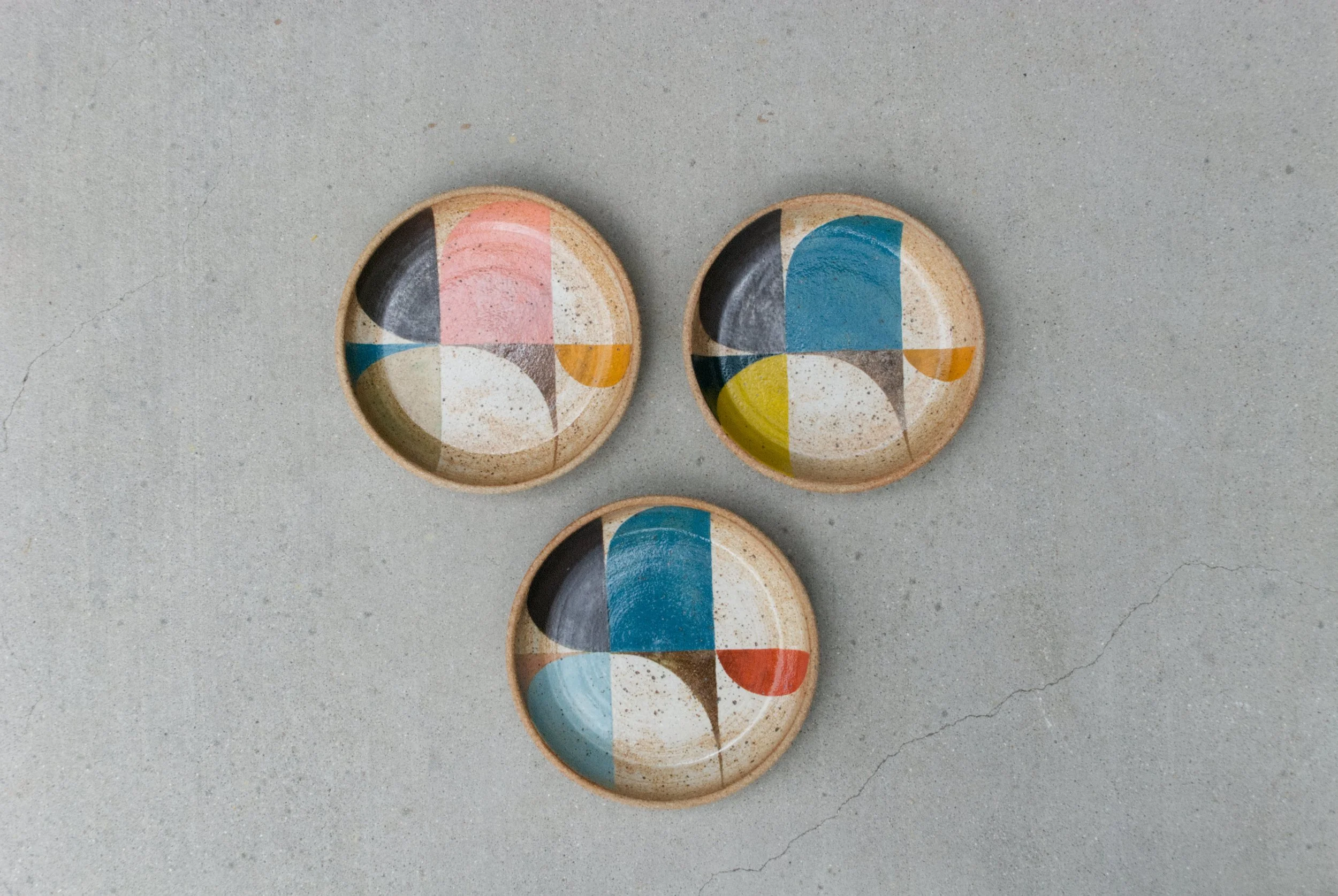 Pattern Dishes Set02.jpg