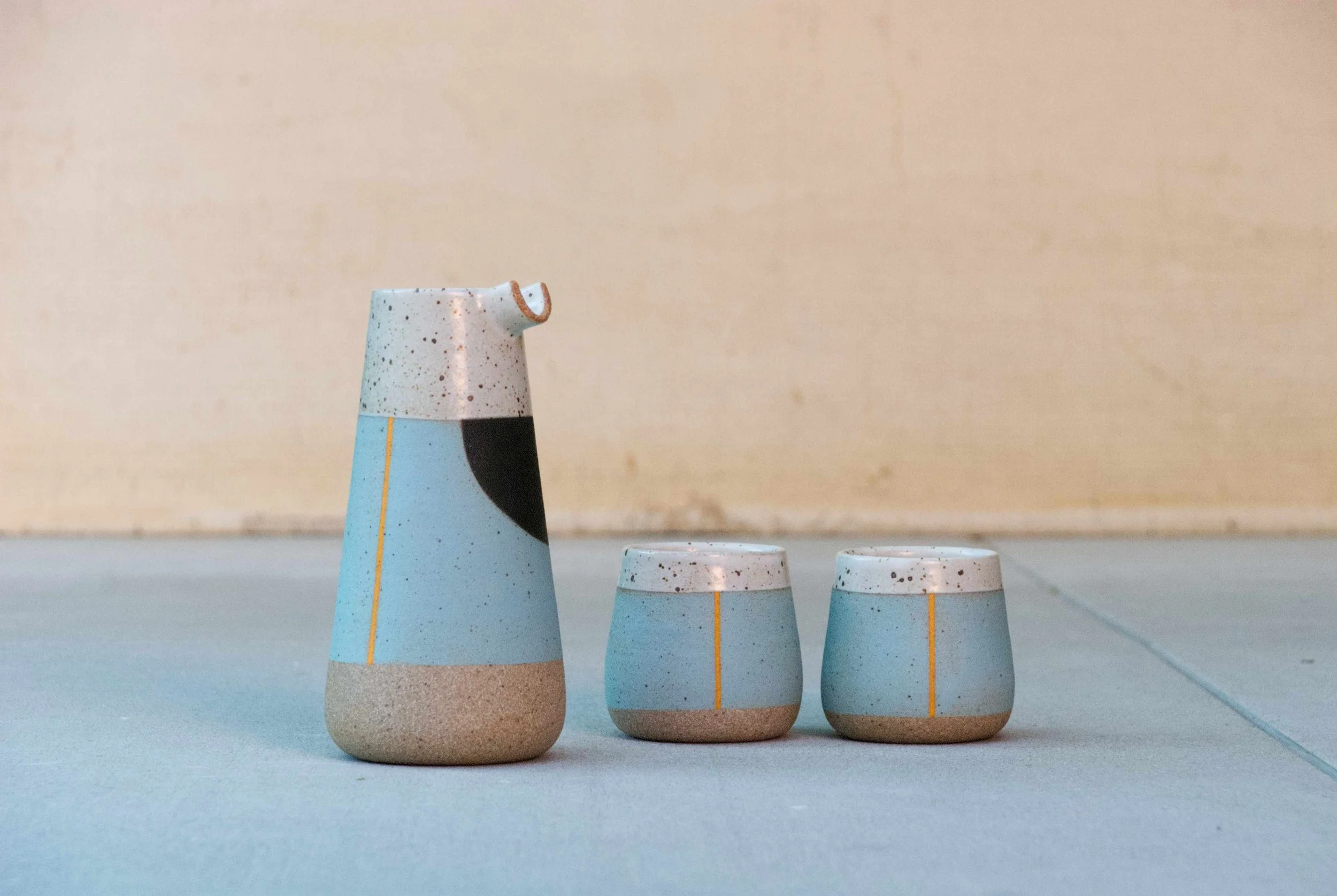 Green Graphic Decanter Set03.jpg