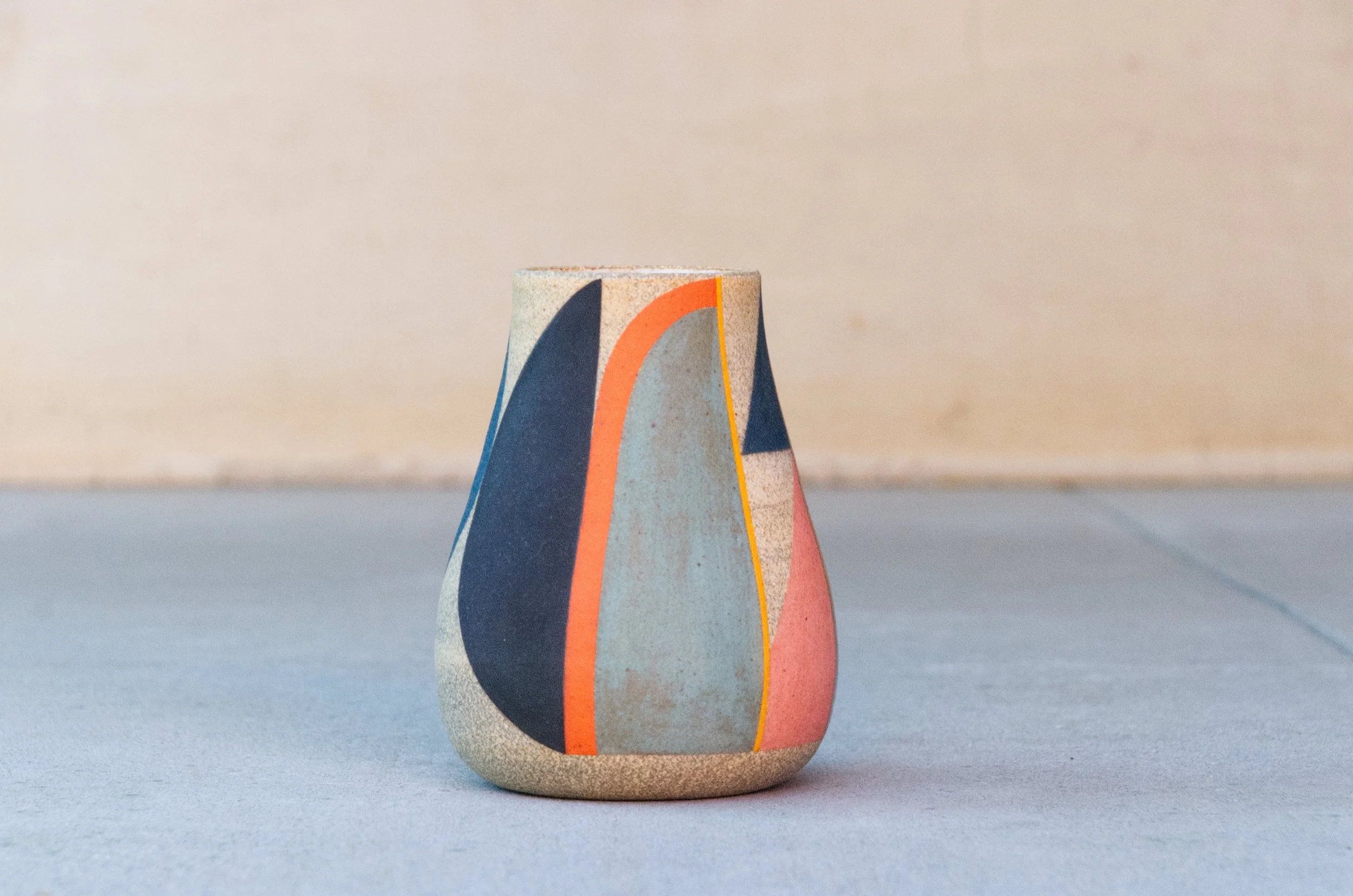 Tall Pattern Vase D02.jpg