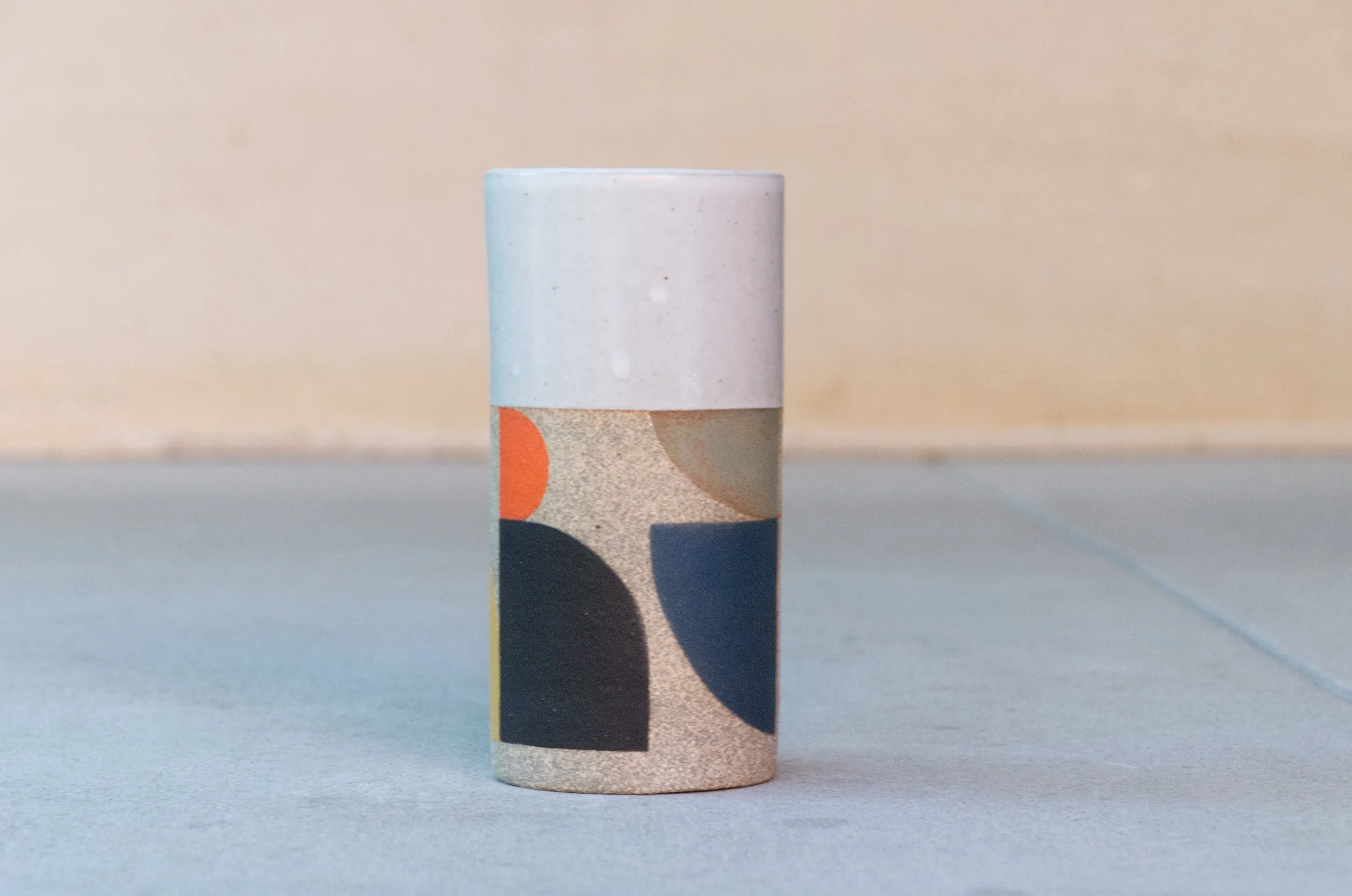 Small Cylender Pattern Vase 04.jpg