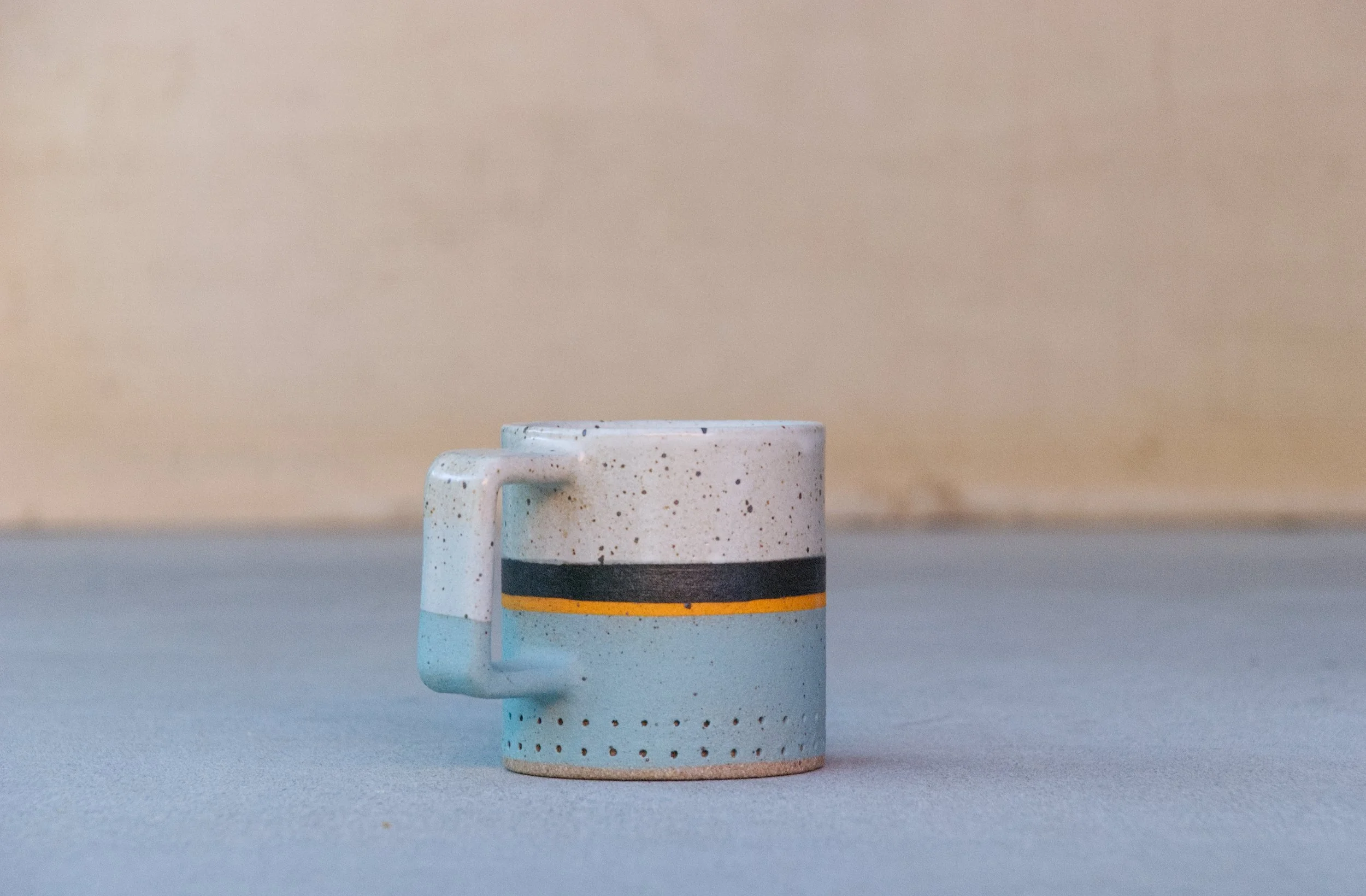 Green  Dotted Mug 02.jpg