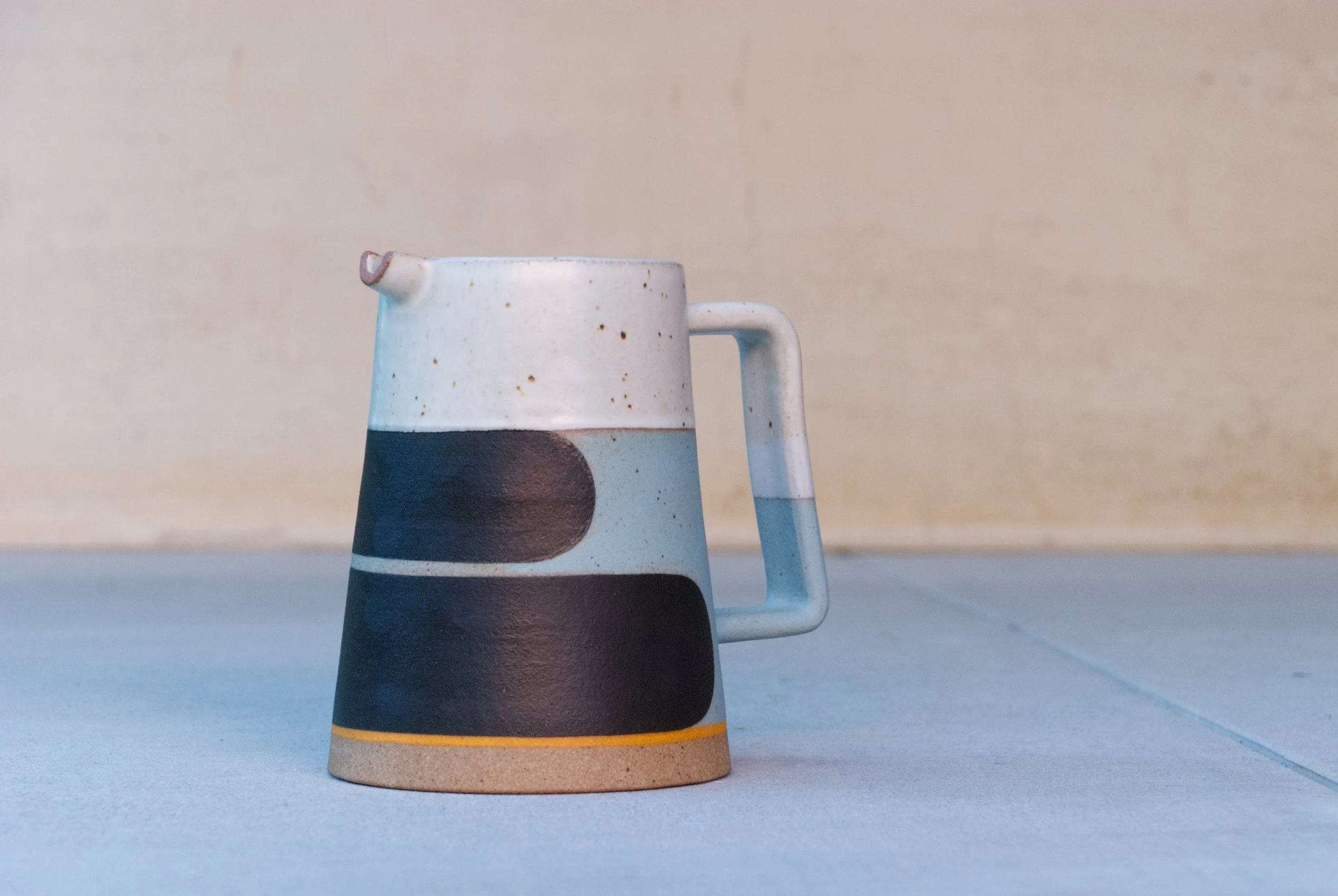 Green B Pitcher01.jpg